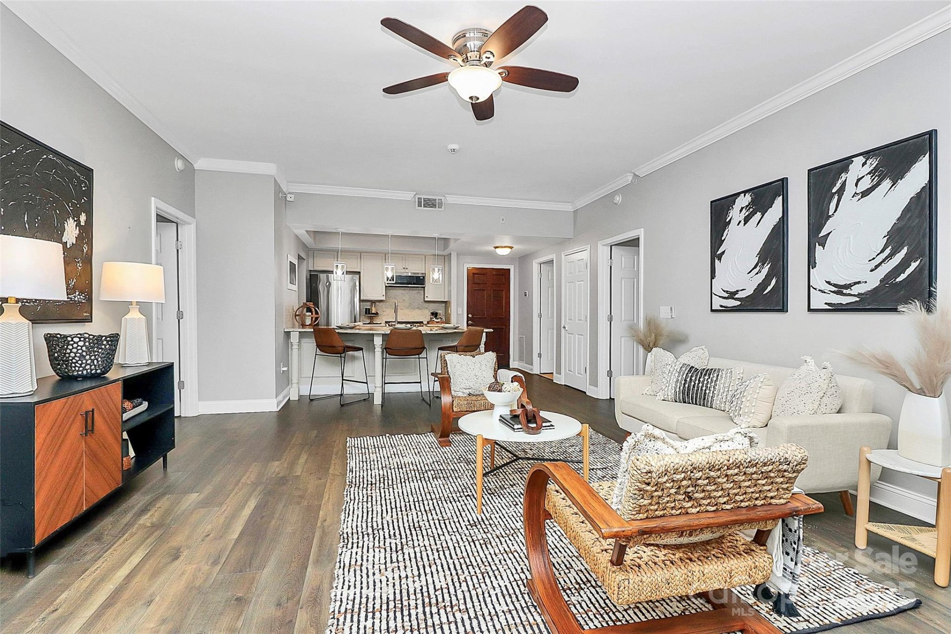 Property image 3 at 300 W 5th Street, Charlotte, NC 28202