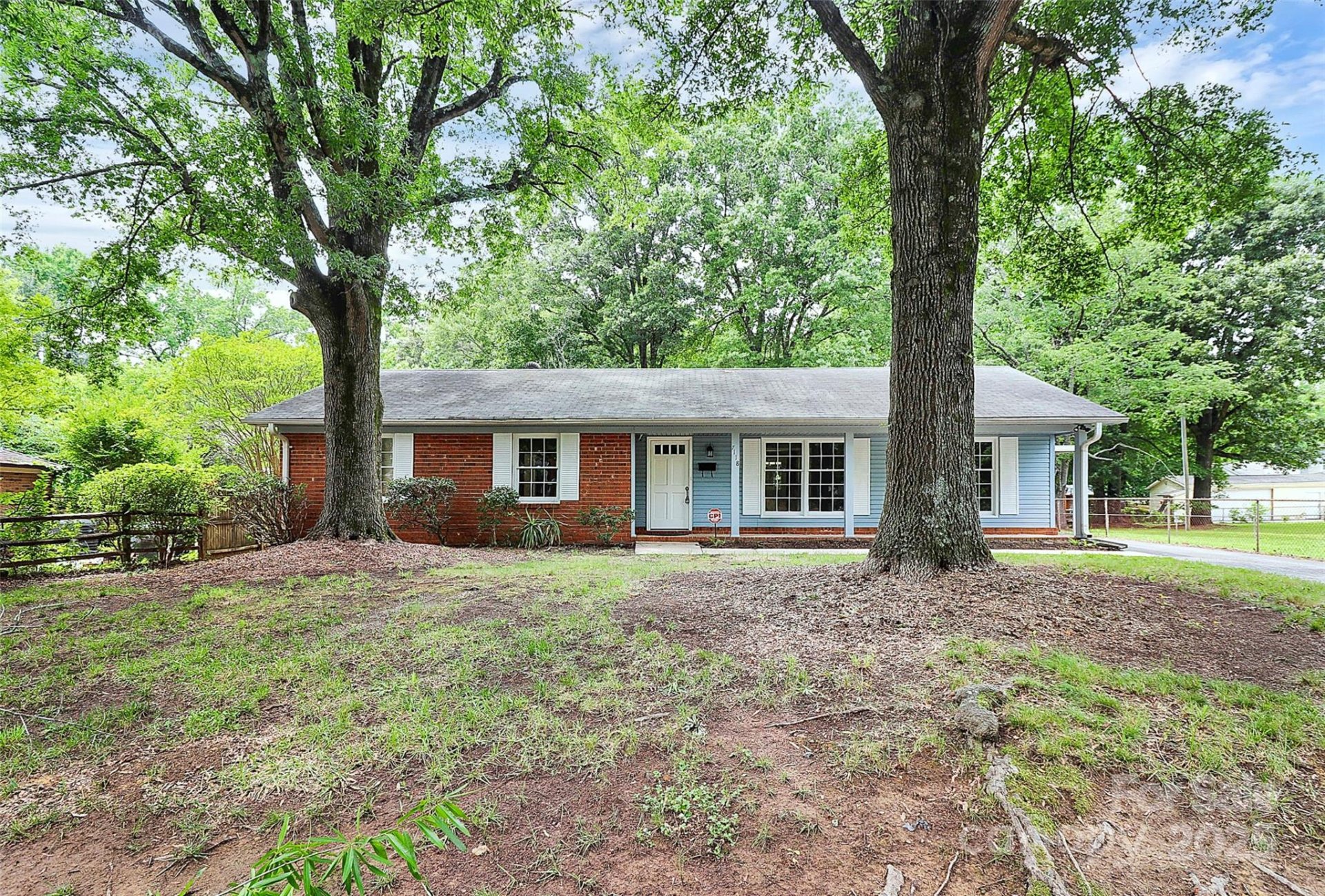 7118 April Ridge Lane