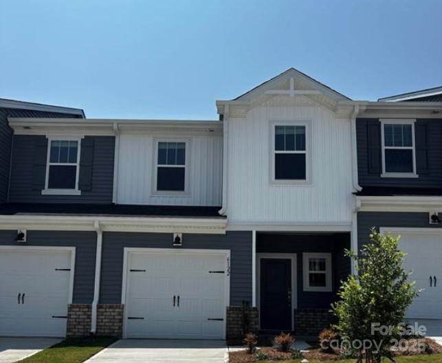 6122 Starview Terrace
