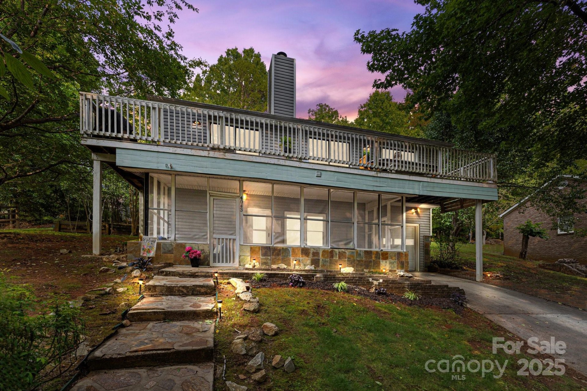 4043 Windward Drive