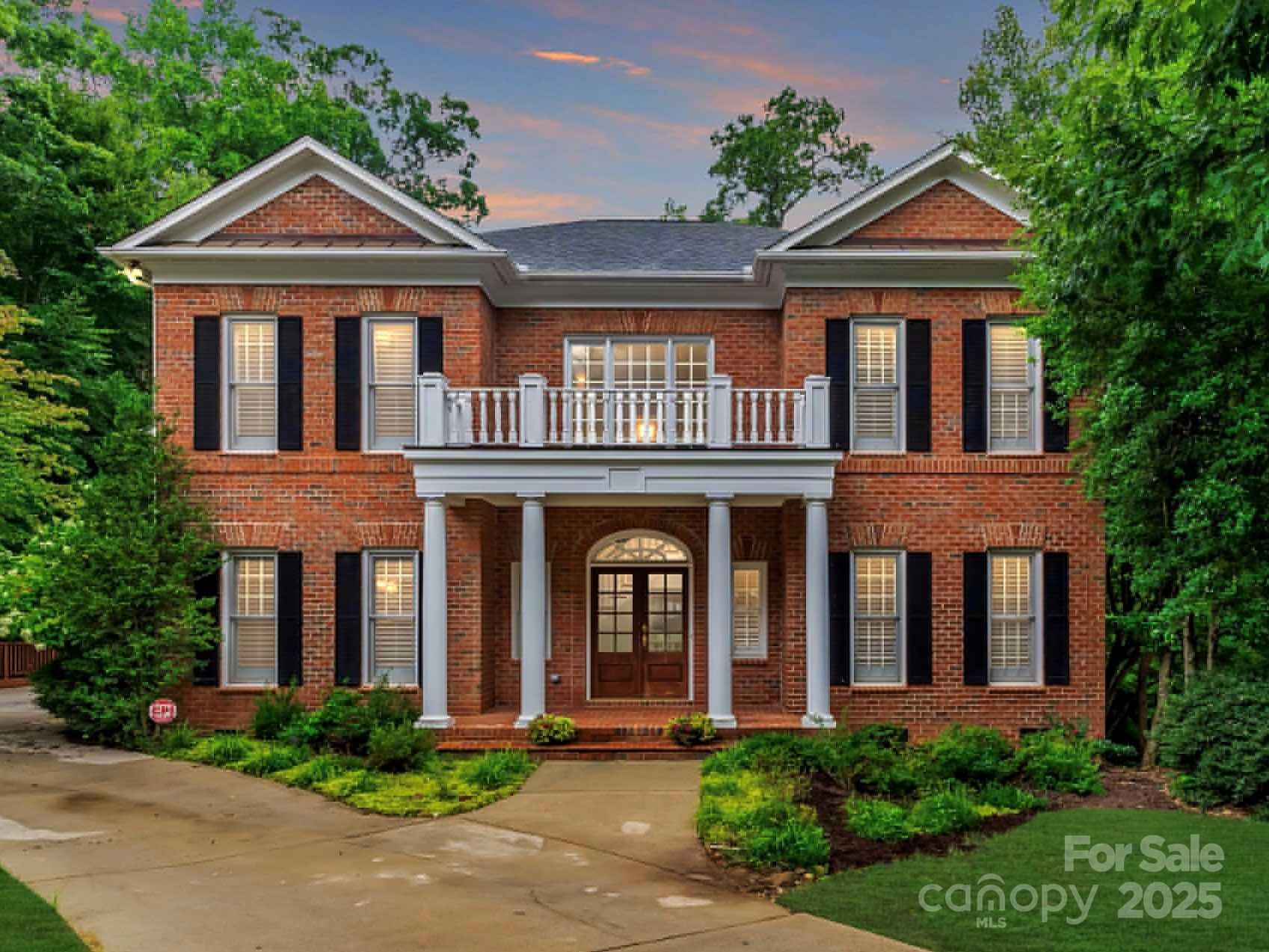 1806 Asbury Hall Court