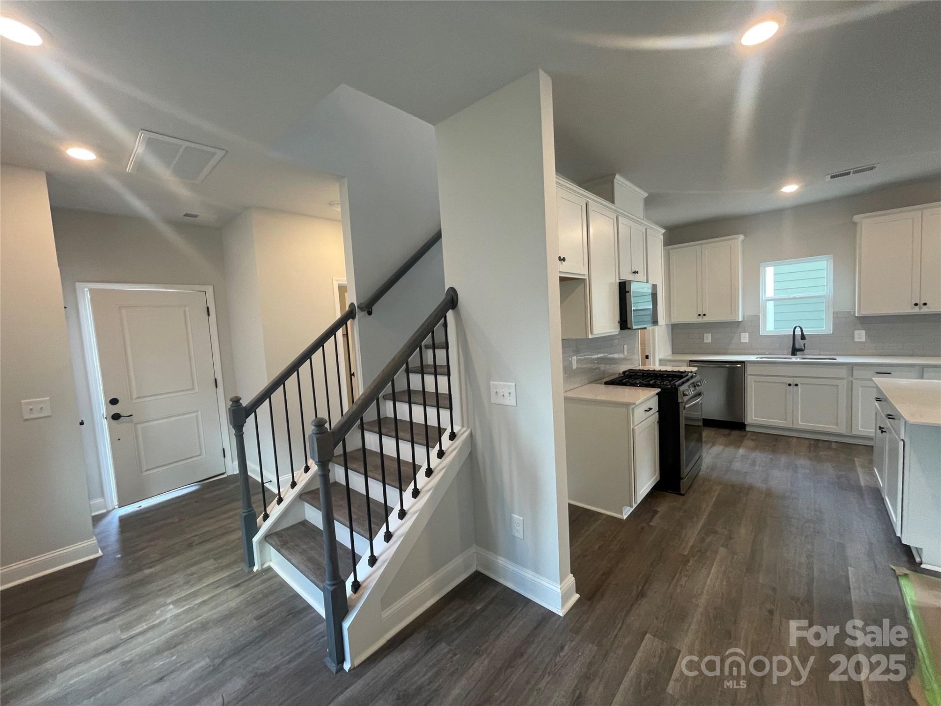 Property image 5 at 4040 Grommet Court, Matthews, NC 28105