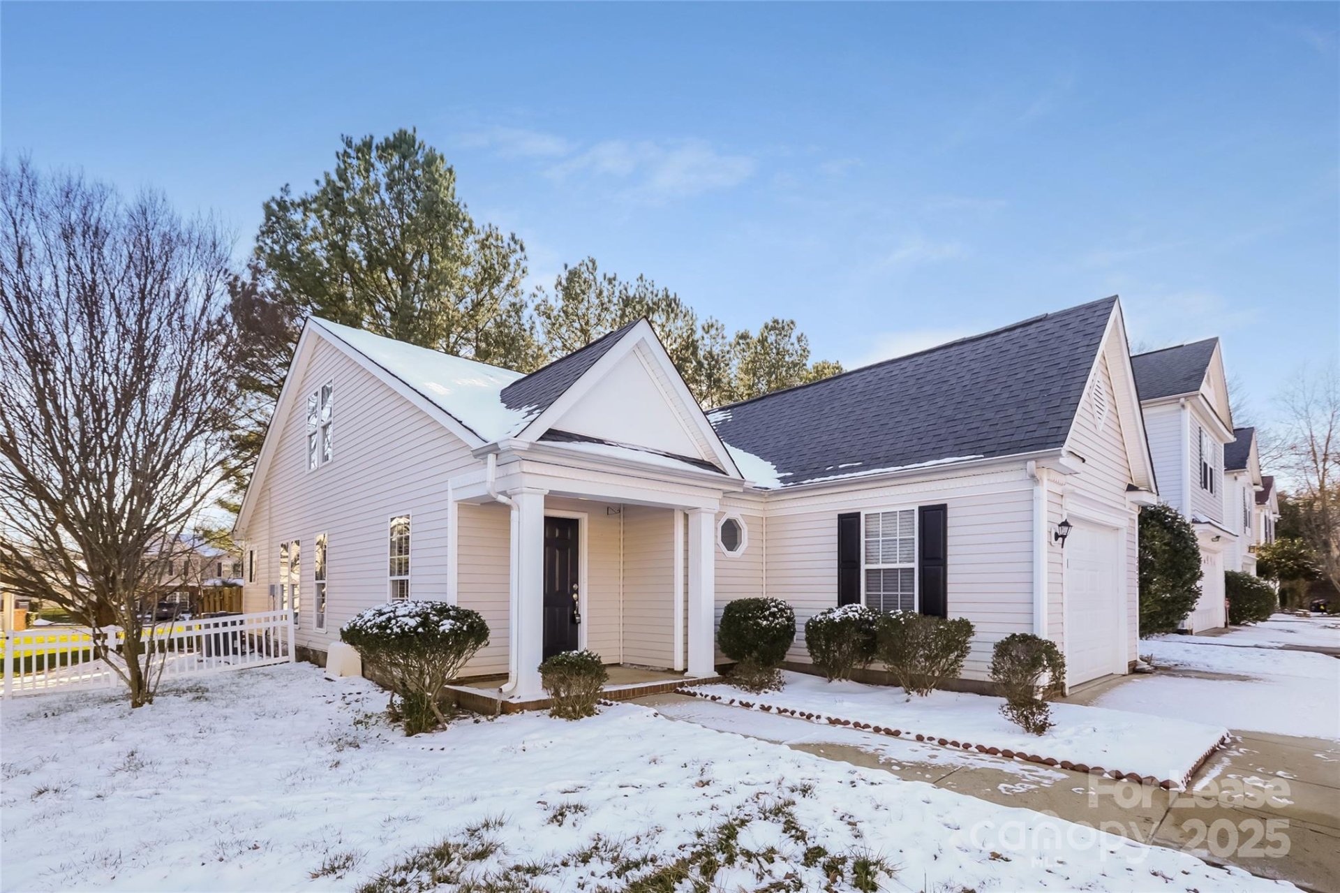 Property image 2 at 5022 Silabert Avenue, Charlotte, NC 28205