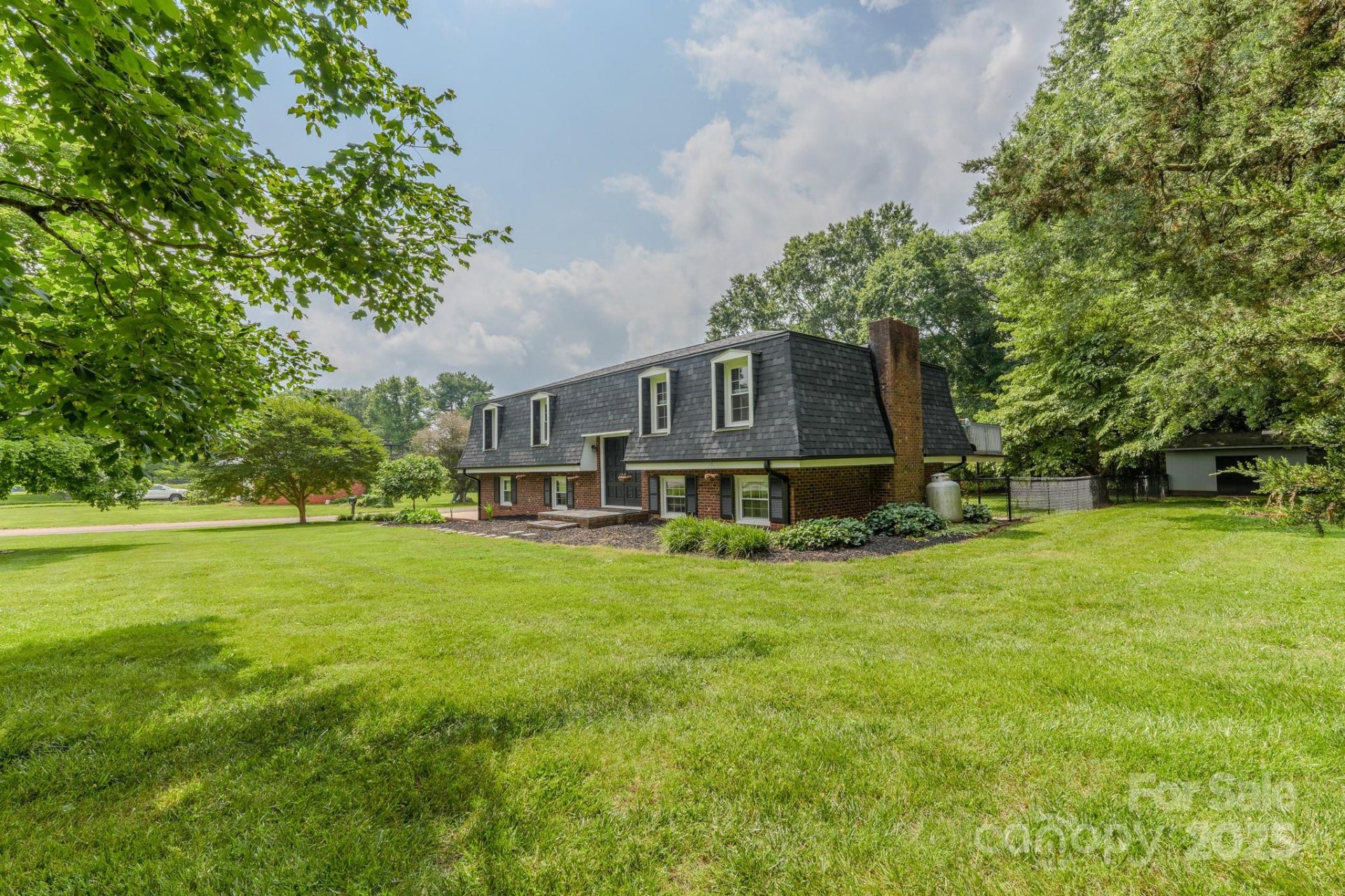 Property image 2 at 1867 Shannon Drive, Conover, NC 28613