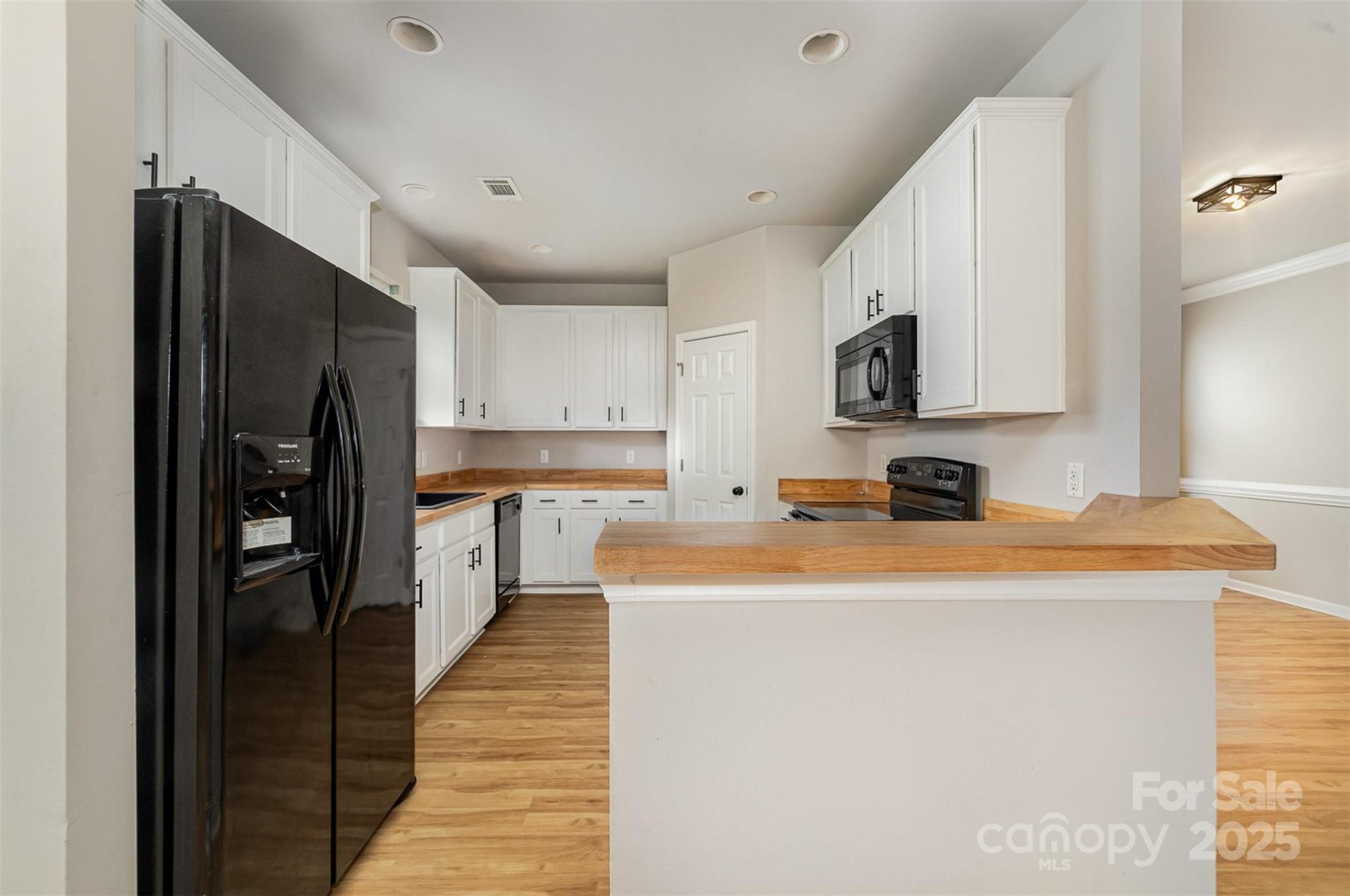 Property image 2 at 9630 Turning Wheel Drive, Charlotte, NC 28214