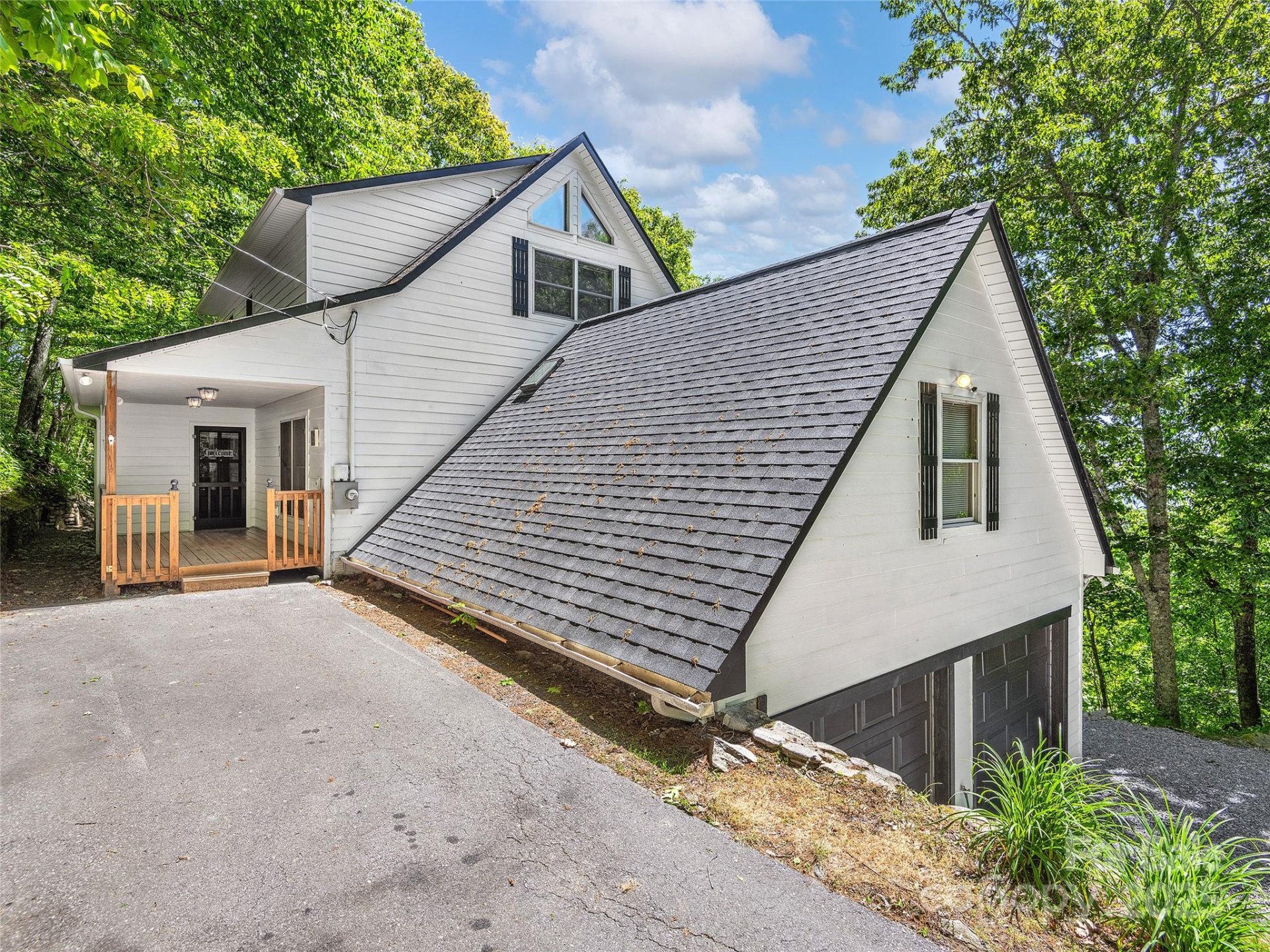 Property image 3 at 505 Middle Top Loop, Maggie Valley, NC 28751