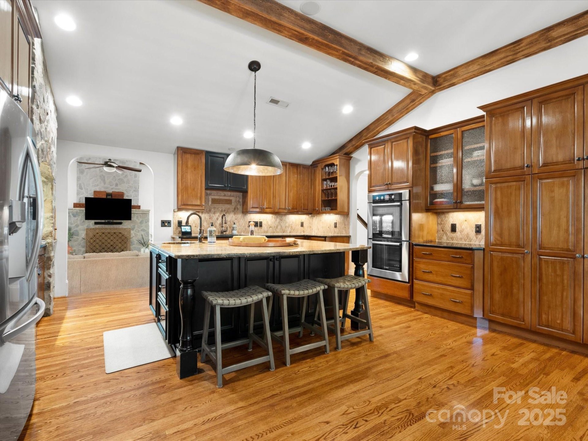 Property image 2 at 315 Mountainview Drive, Charlotte, NC 28270