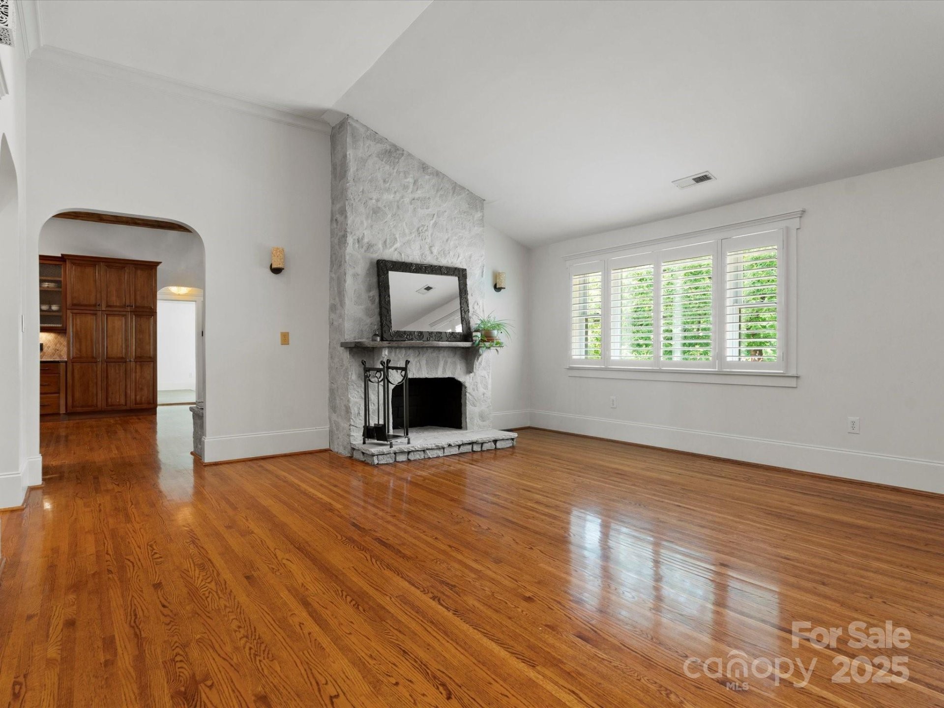 Property image 4 at 315 Mountainview Drive, Charlotte, NC 28270