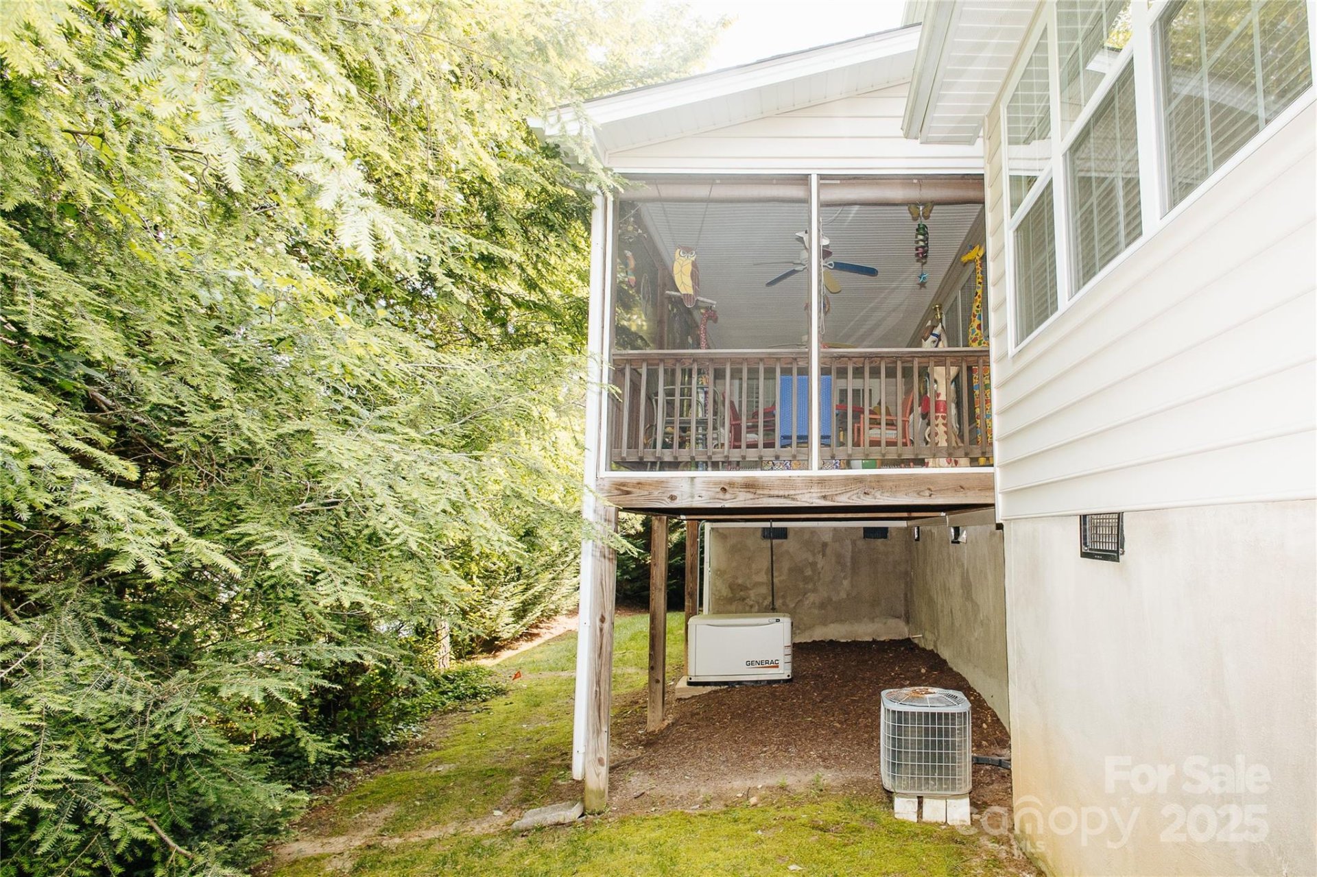 Property image 2 at 47 Victoria Park Drive, Hendersonville, NC 28792