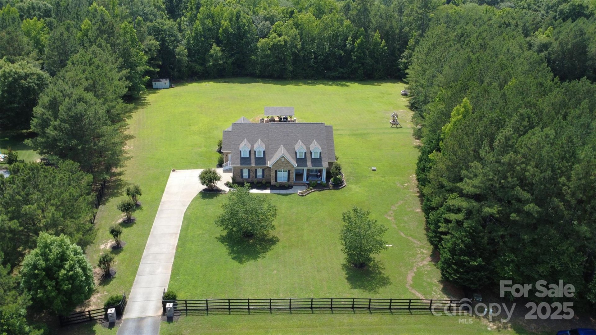 Property image 3 at 2018 Whiskery Court, York, SC 29745
