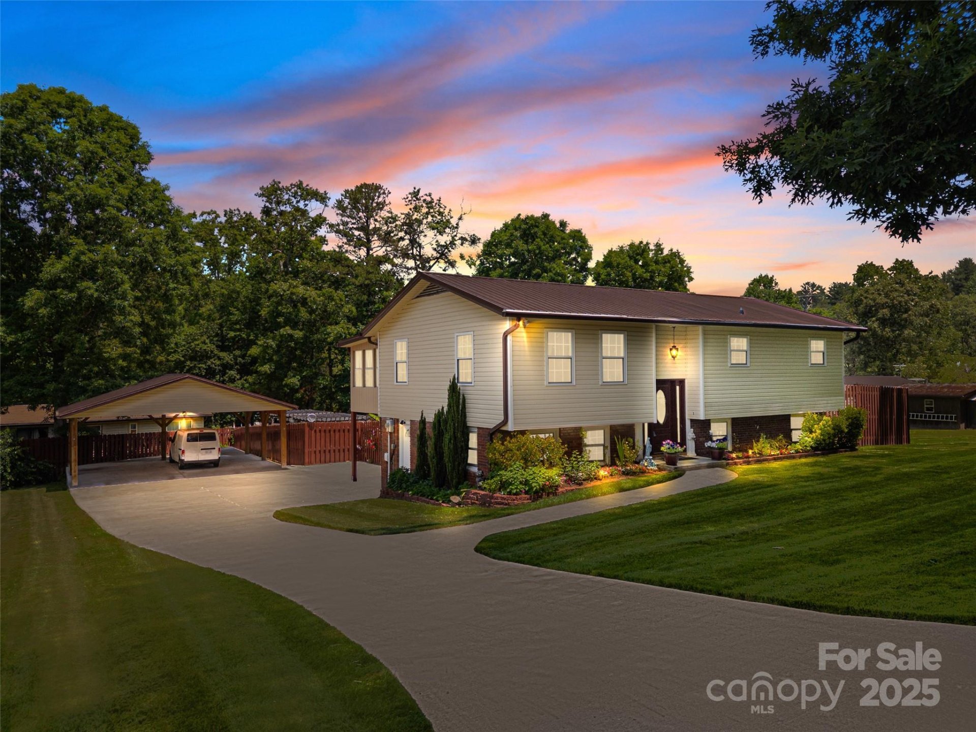 5 Granite Drive