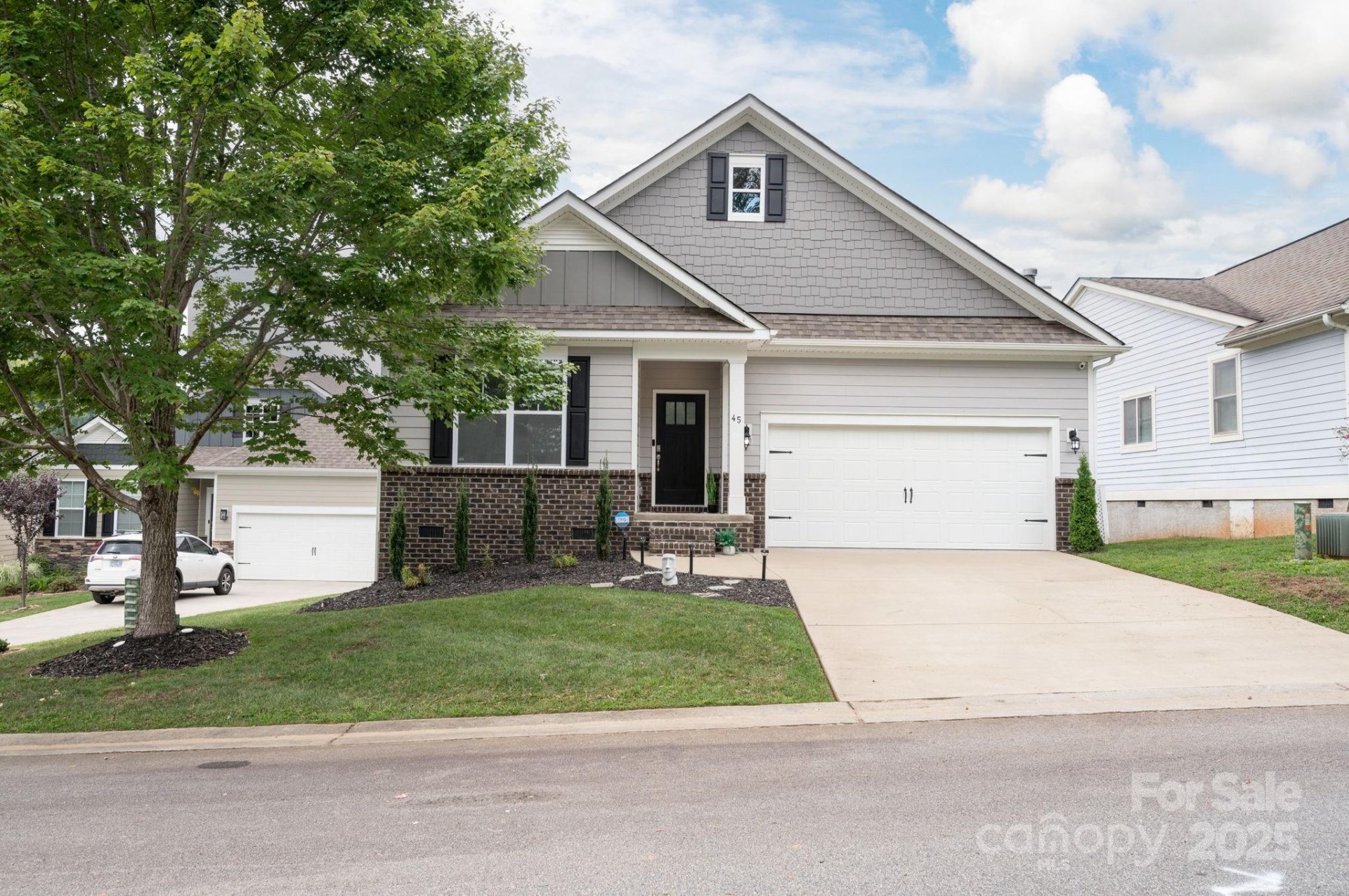 Property at 45 Dreambird Drive, Leicester, NC 28748