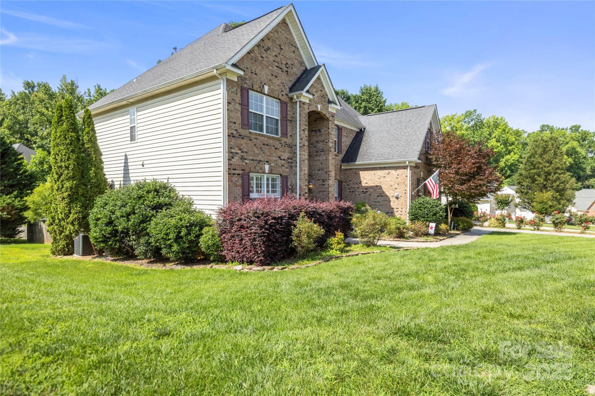 Property image 3 at 128 Sugar Thyme Lane, Mooresville, NC 28115