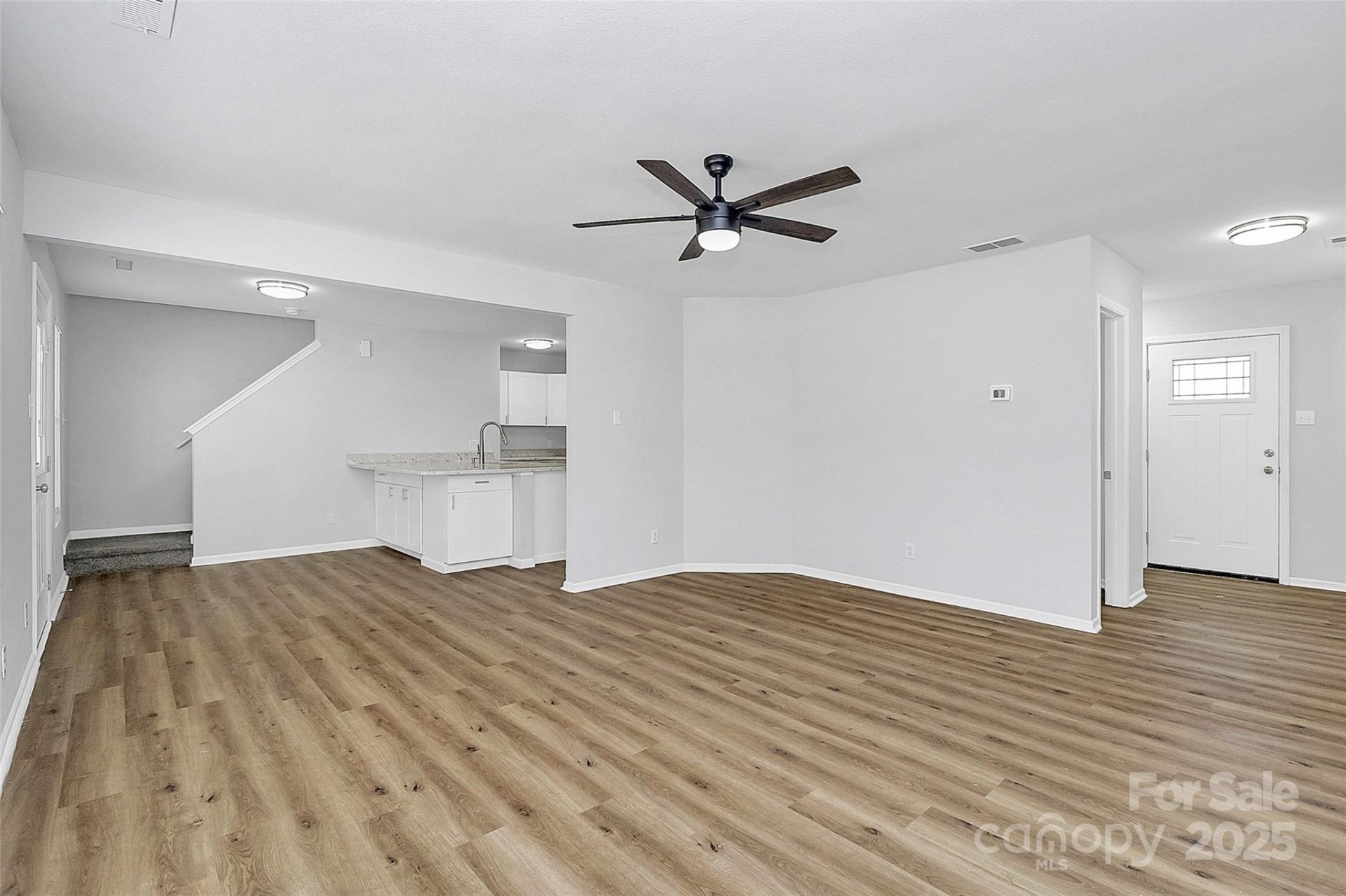 Property image 2 at 7214 Fox Point Drive, Charlotte, NC 28269