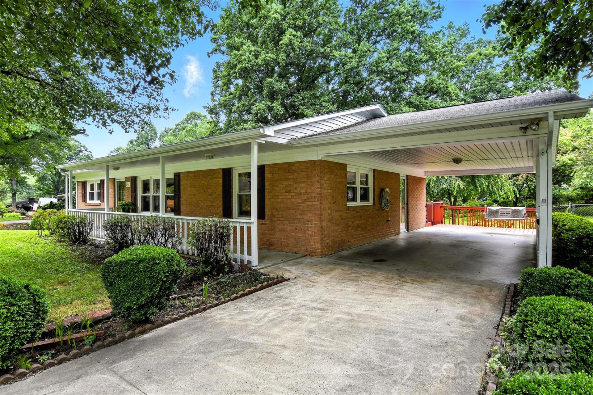 Spencer Heights, Lenoir Community