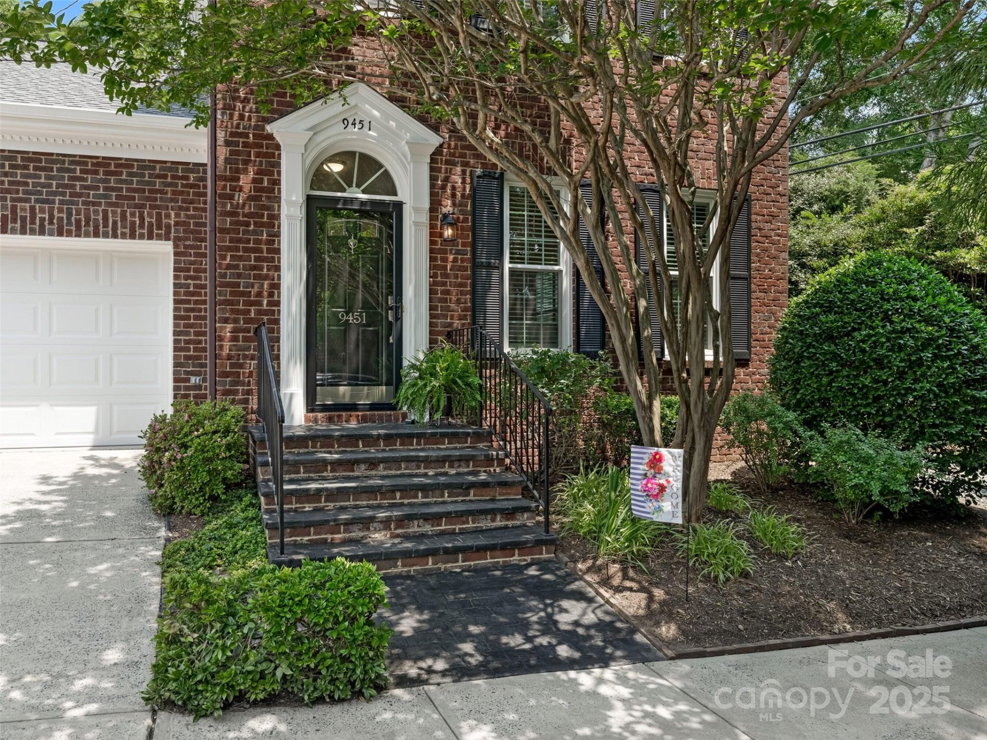 9451 Bonnie Briar Circle