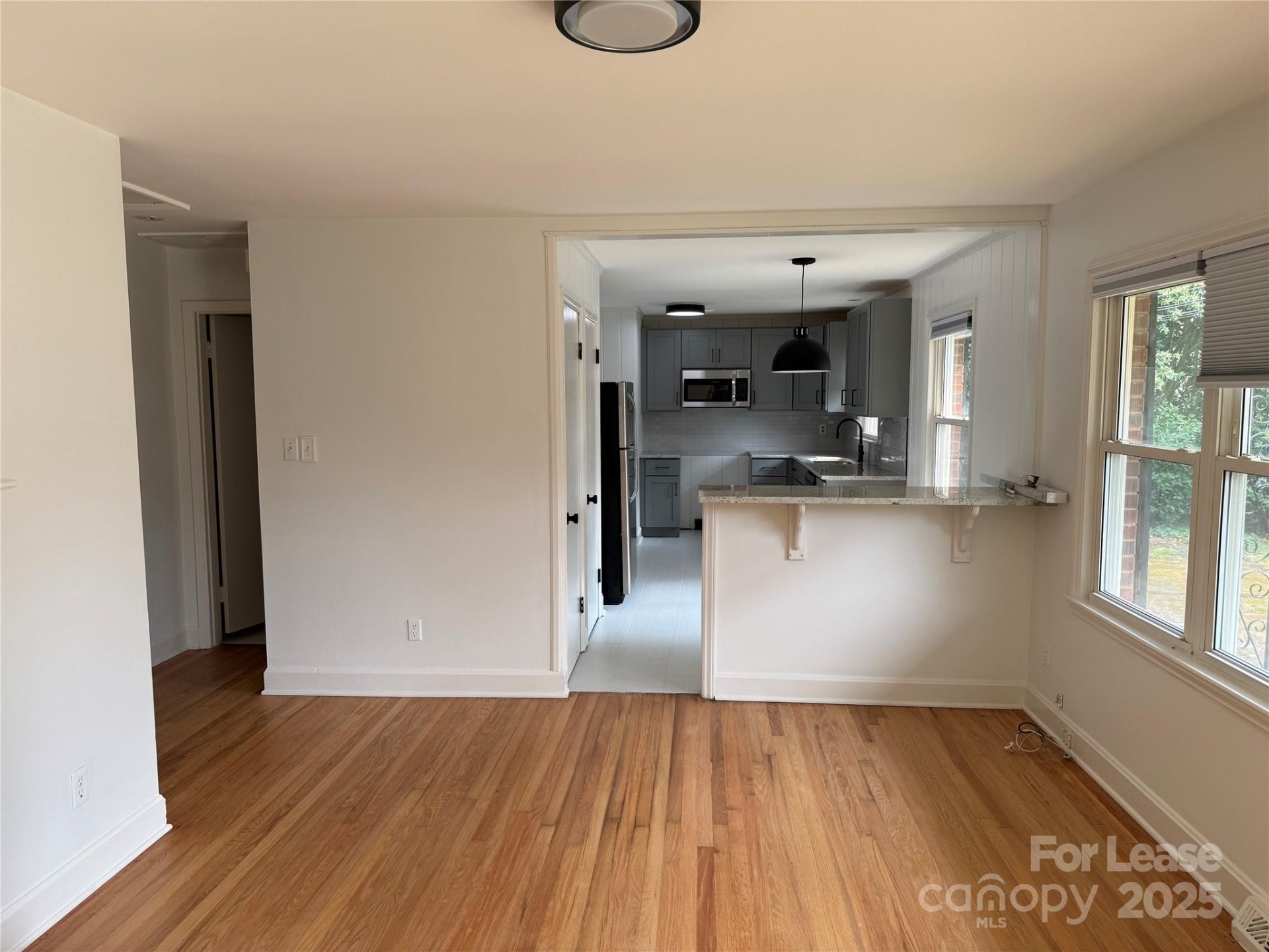 Property image 3 at 1508 Woodhill Lane, Charlotte, NC 28205