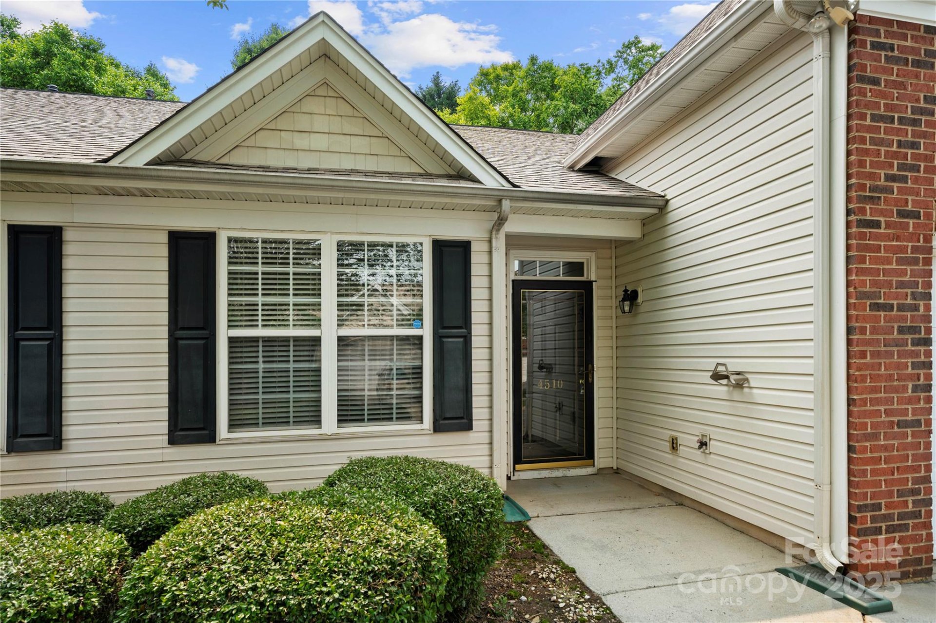 Property image 2 at 4510 Glenlea Commons Drive, Charlotte, NC 28216