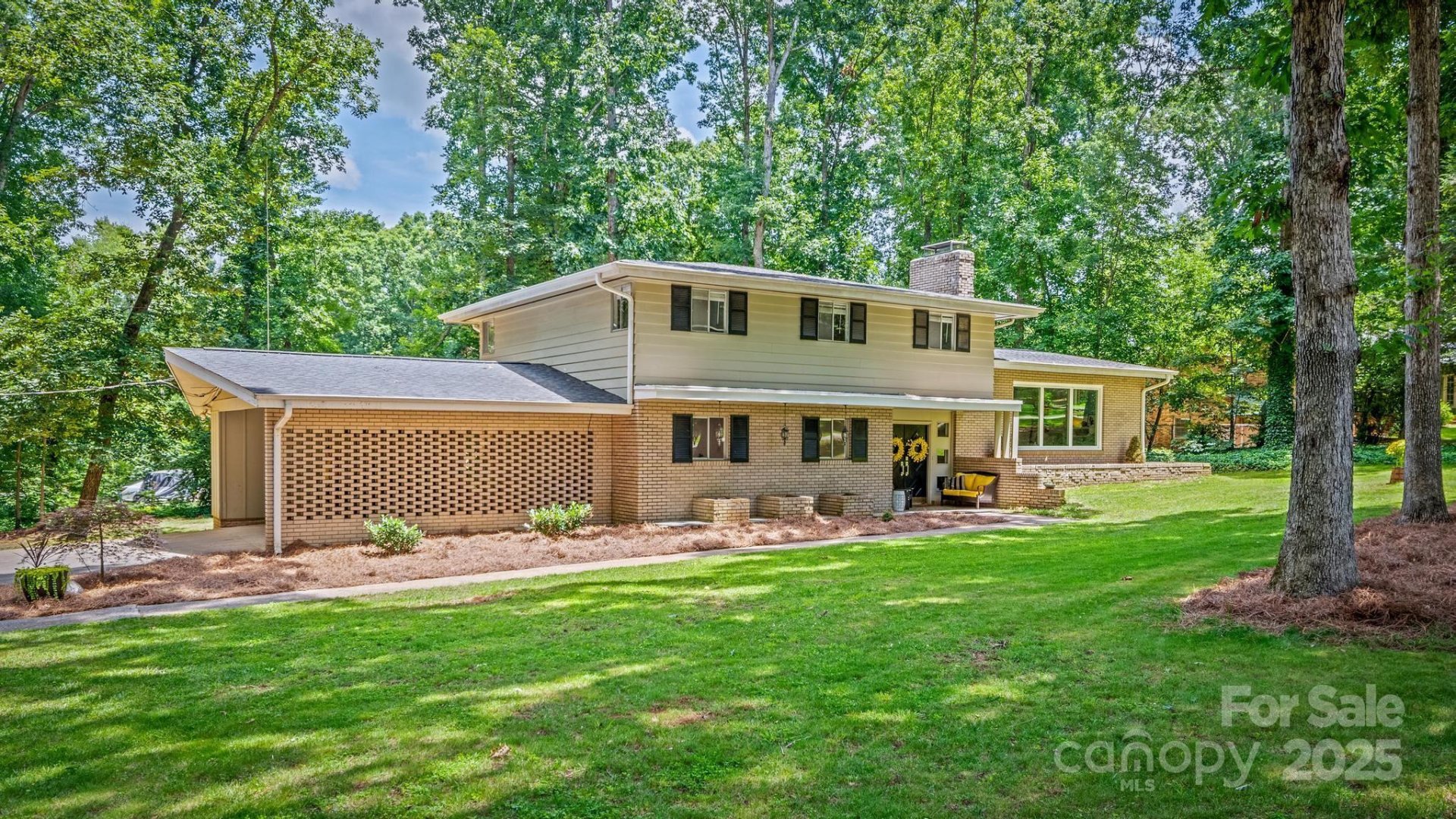 411 Saint Andrews Road