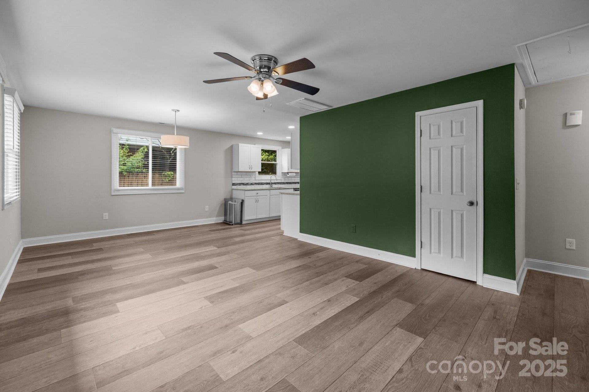Property image 5 at 5008 Unaka Avenue, Charlotte, NC 28205