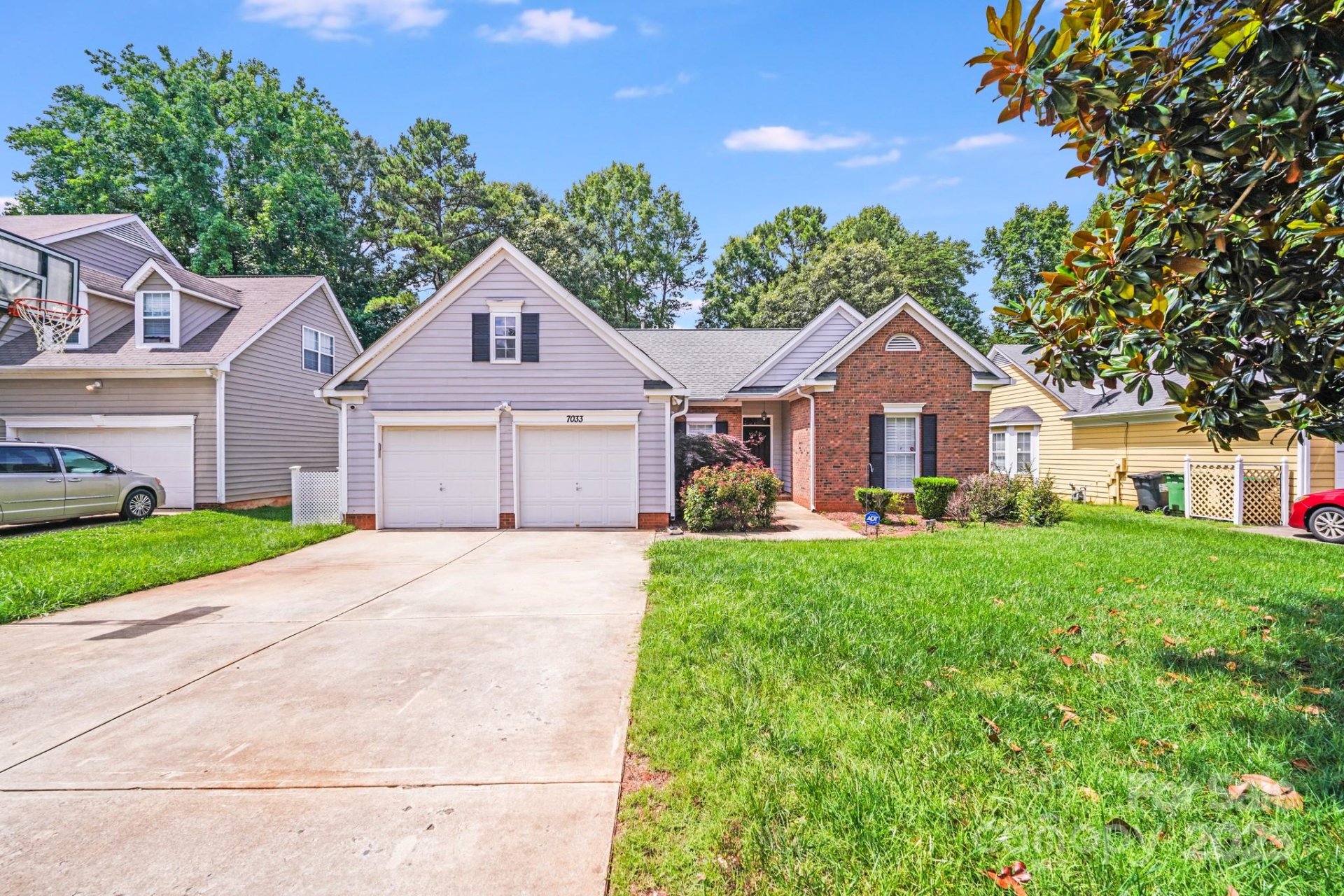 Property image 2 at 7033 Spandril Lane, Charlotte, NC 28215