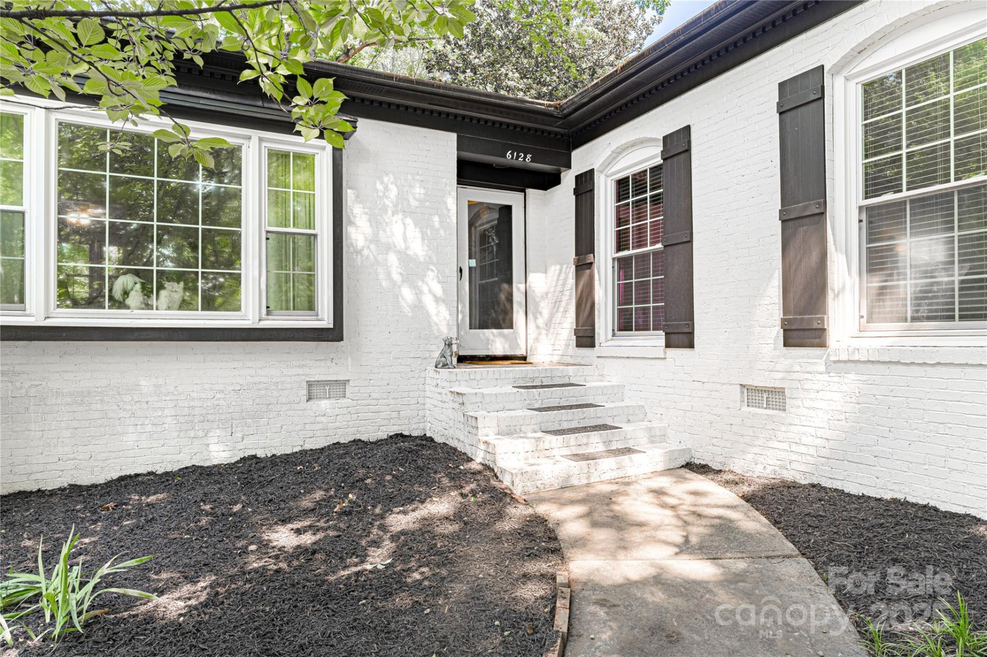 6128 Coatbridge Lane