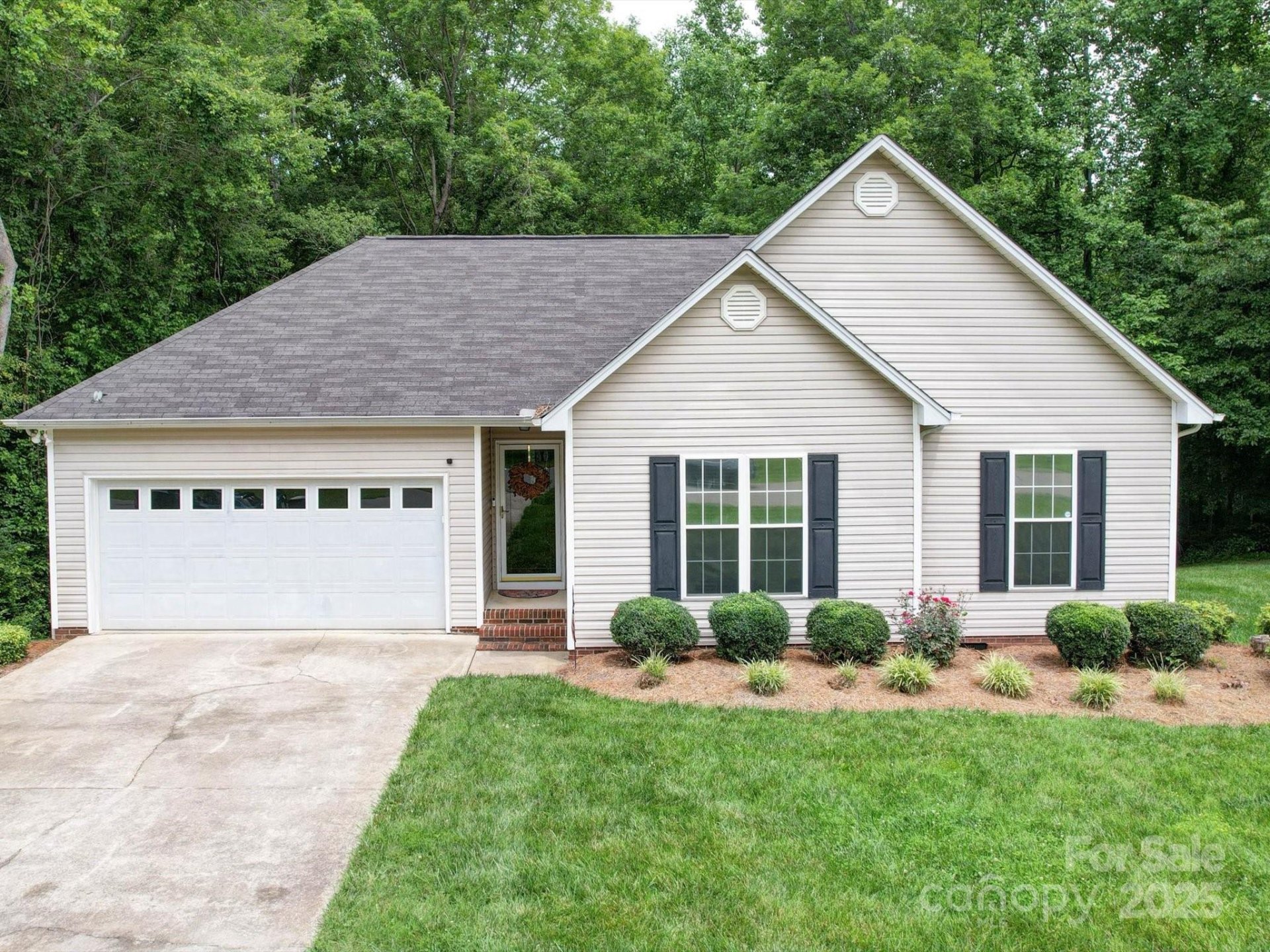 727 Cove Road