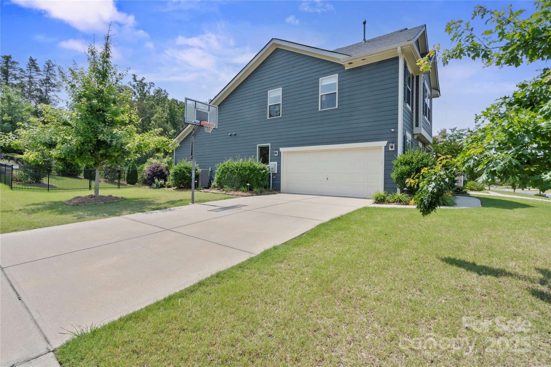 Property image 3 at 8340 Breton Way, Harrisburg, NC 28075