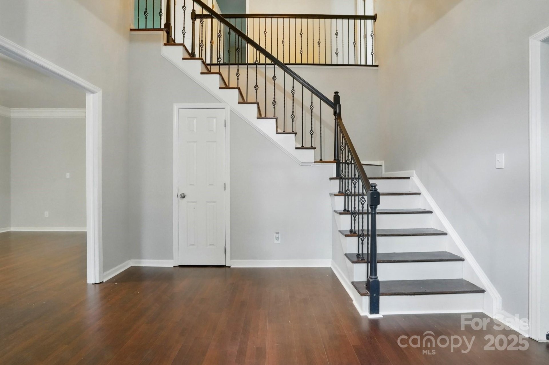 Property image 3 at 8708 Piccone Brook Lane, Charlotte, NC 28216