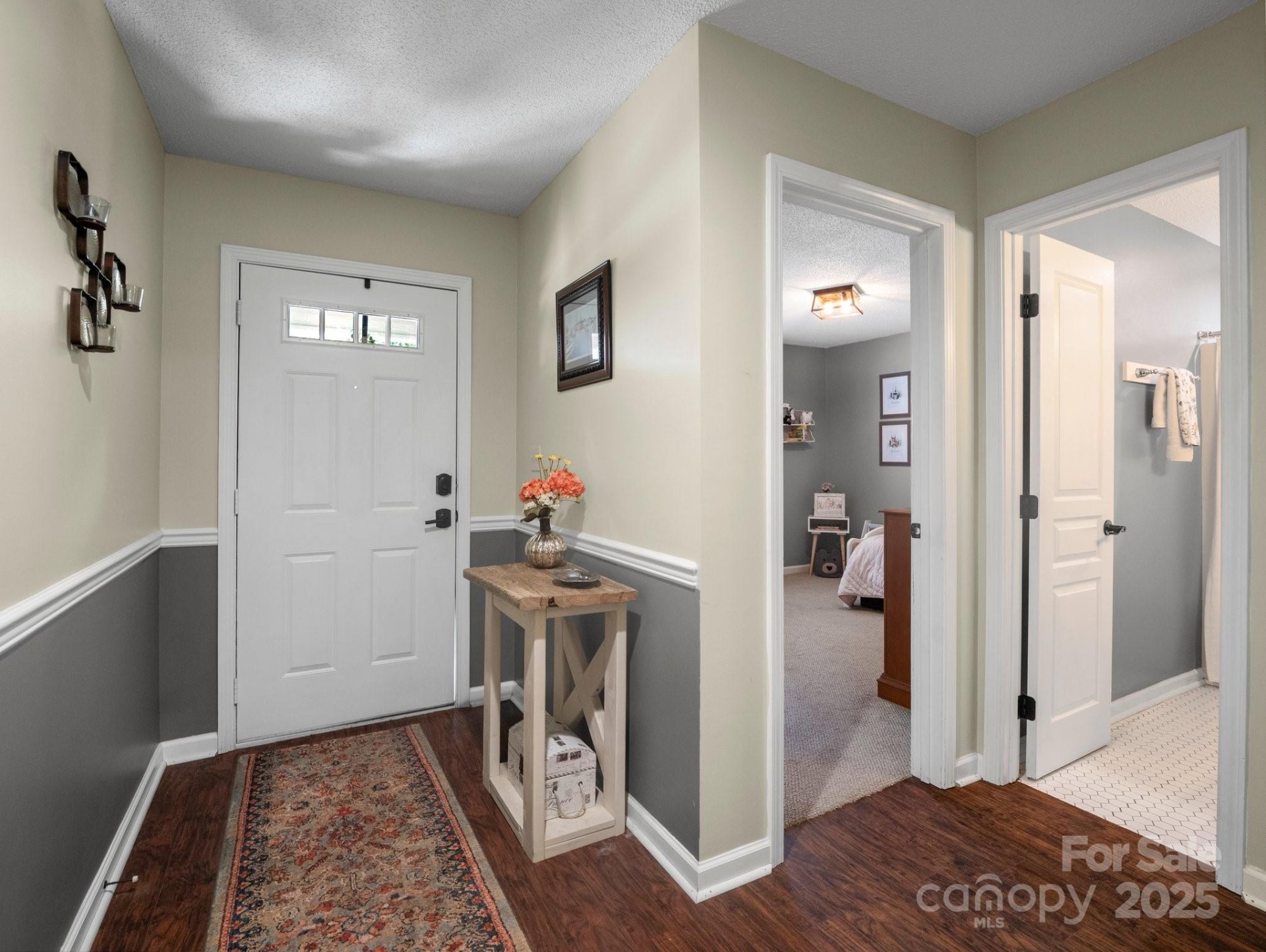 Property image 5 at 10 Gray Wolf Lane, Hendersonville, NC 28792