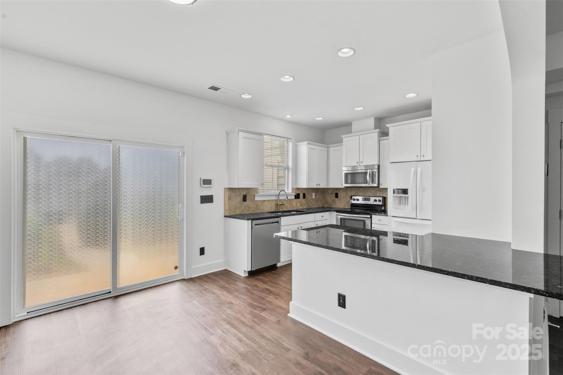 Property image 3 at 3153 Bending Birch Place, Charlotte, NC 28206