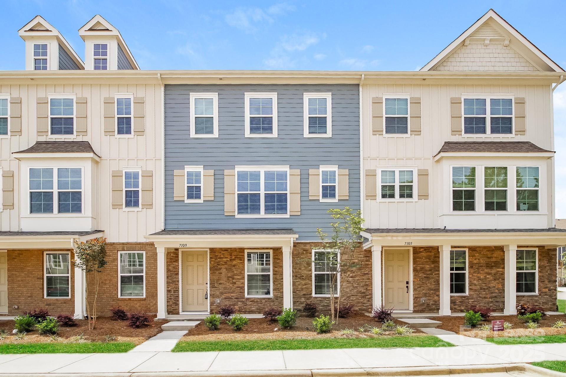 Property image 1 at 7109 Brookview Lane, Sherrills Ford, NC 28673