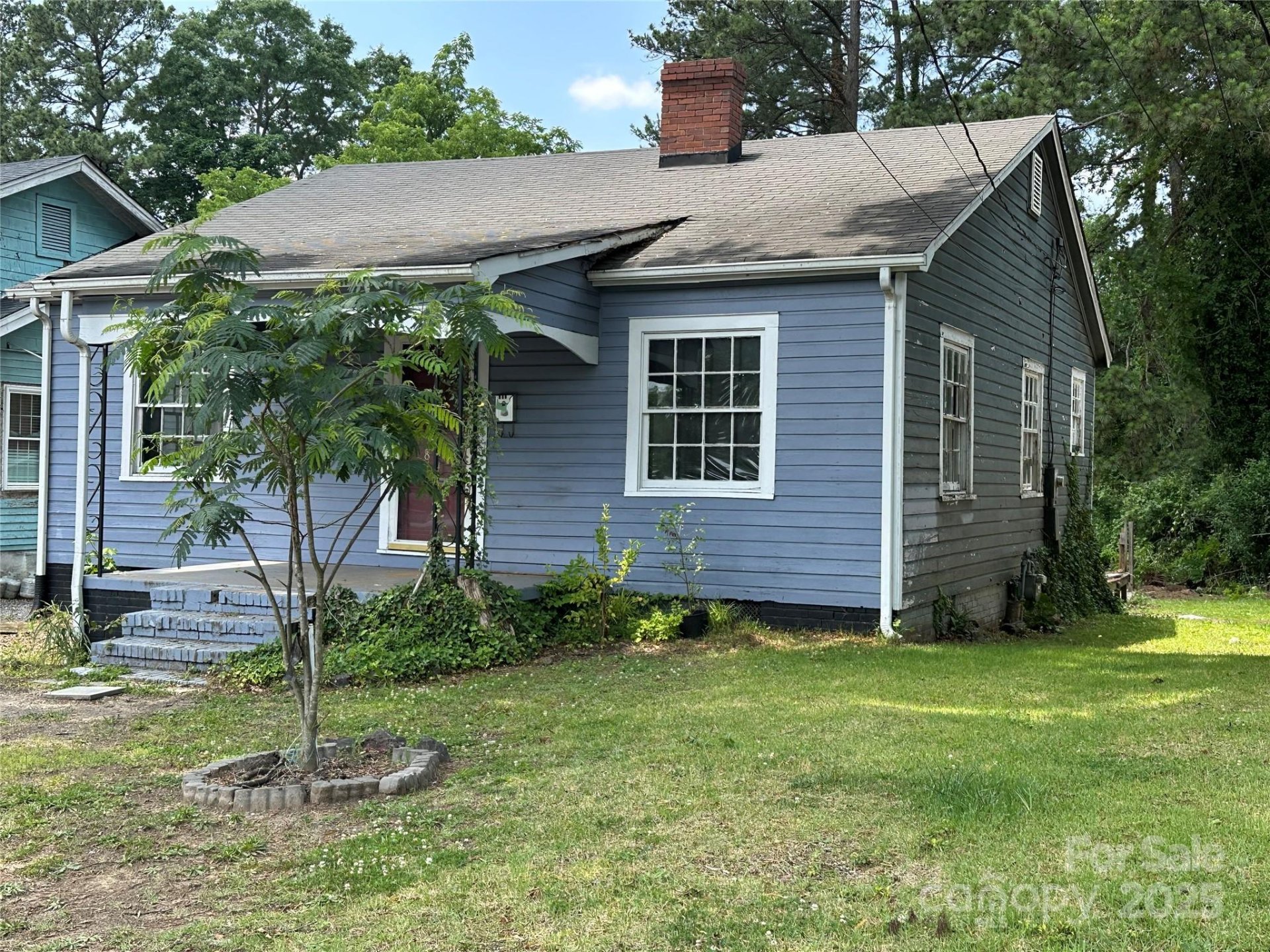 Property image 2 at 839 S Chester Street, Gastonia, NC 28052