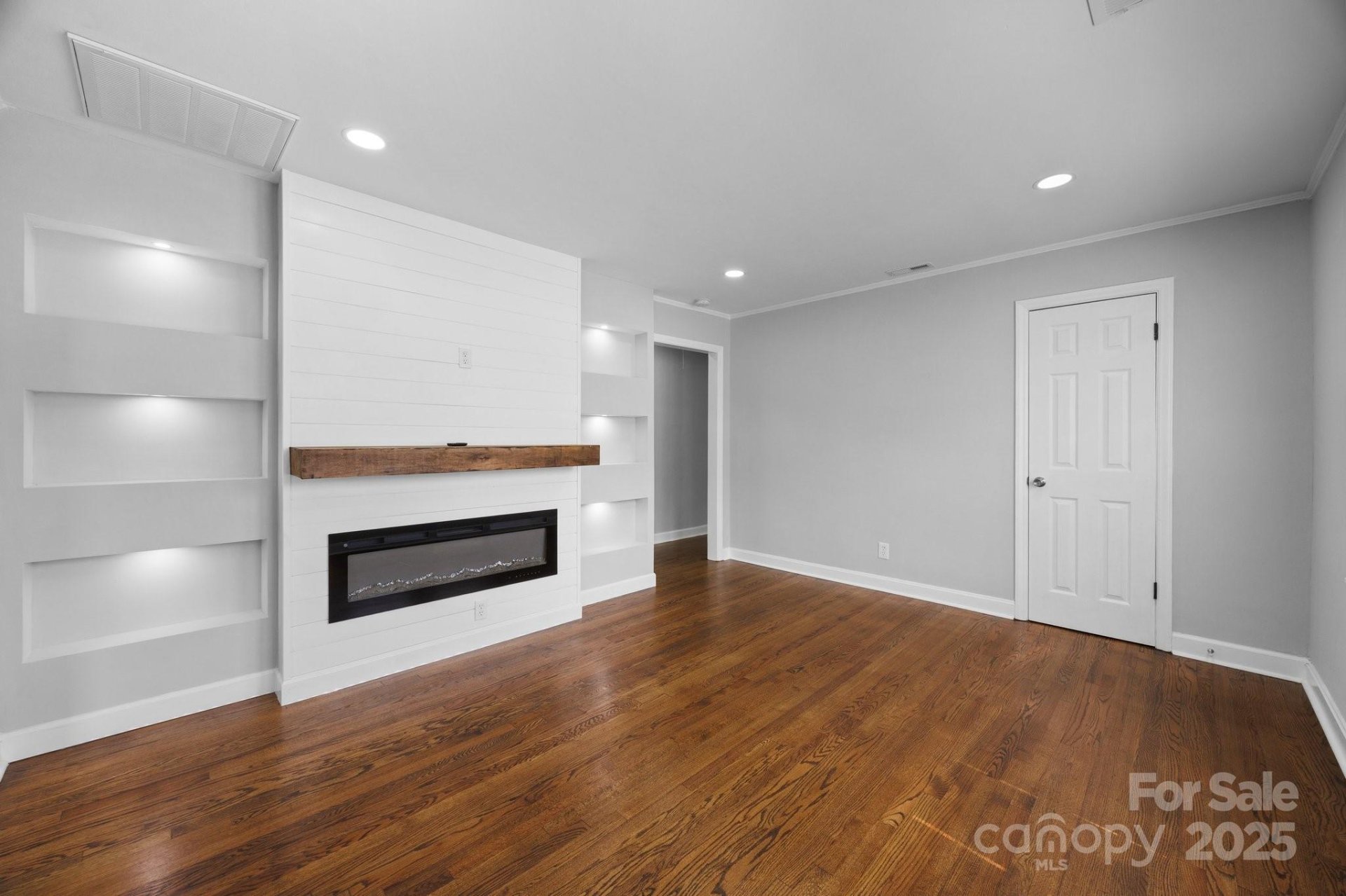 Property image 4 at 1319 Mt Gallant Road, Rock Hill, SC 29732