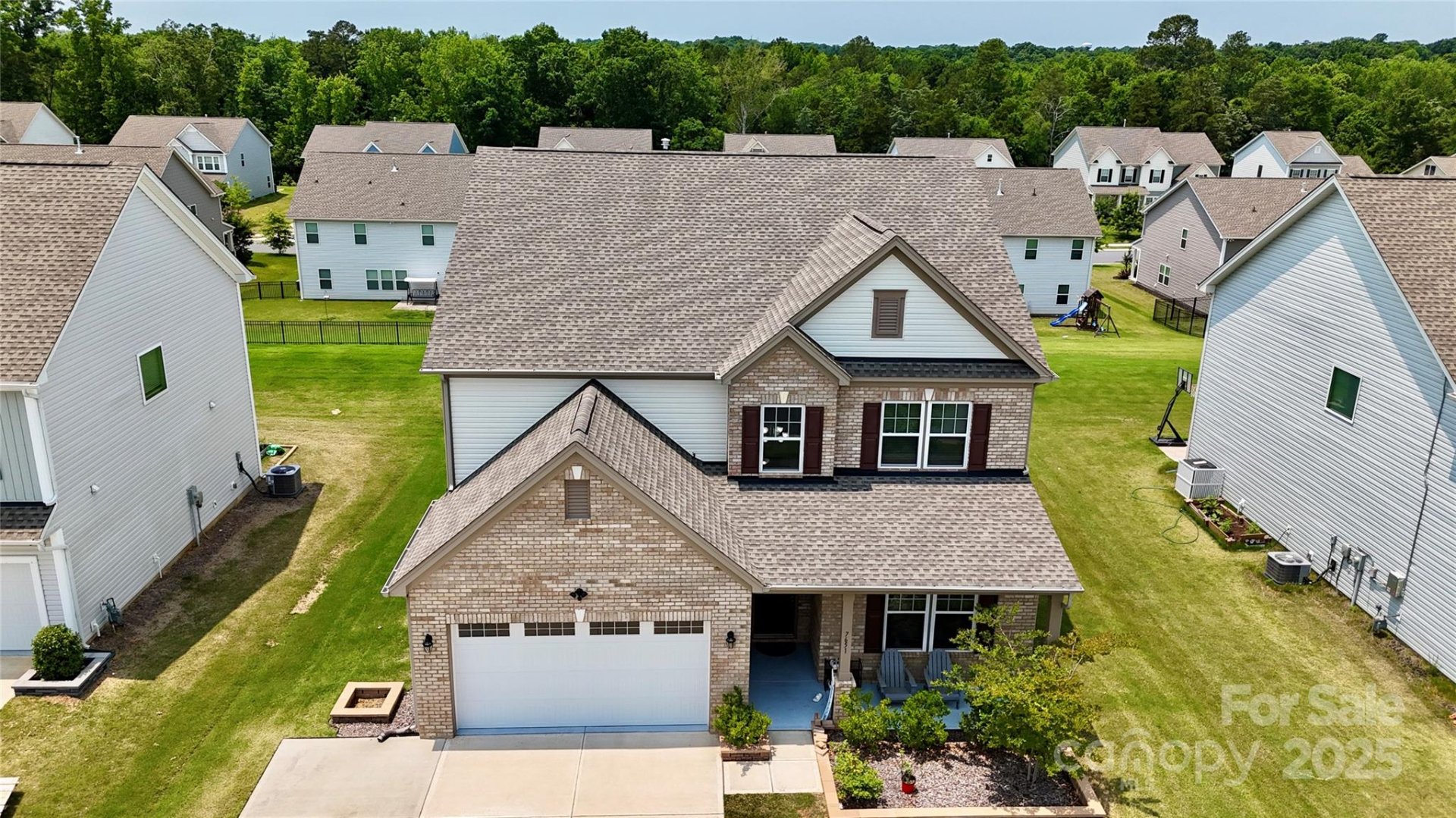 Prestwick, Fort Mill Community