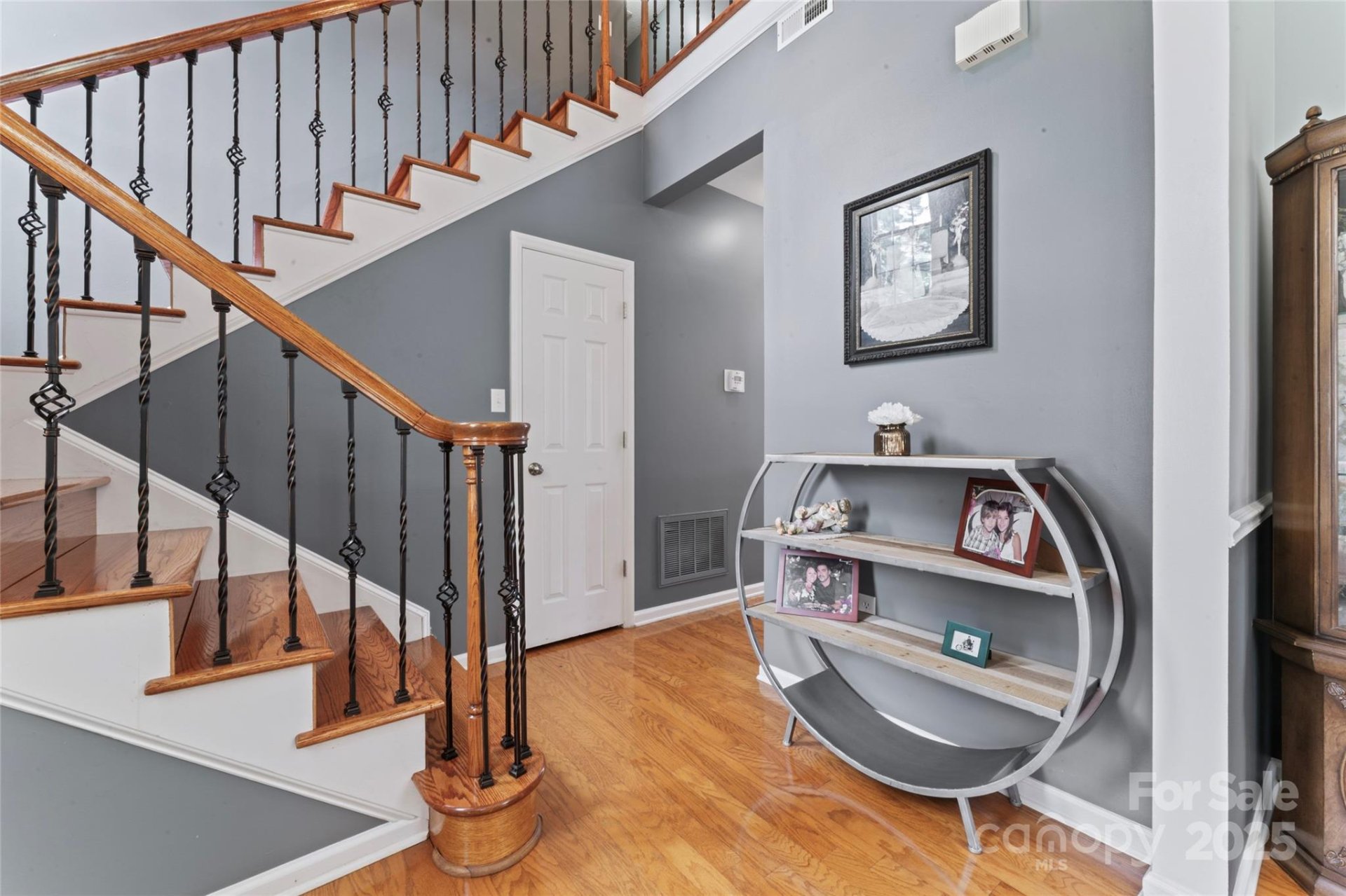 Property image 2 at 107 Glenmont Court, Mooresville, NC 28117