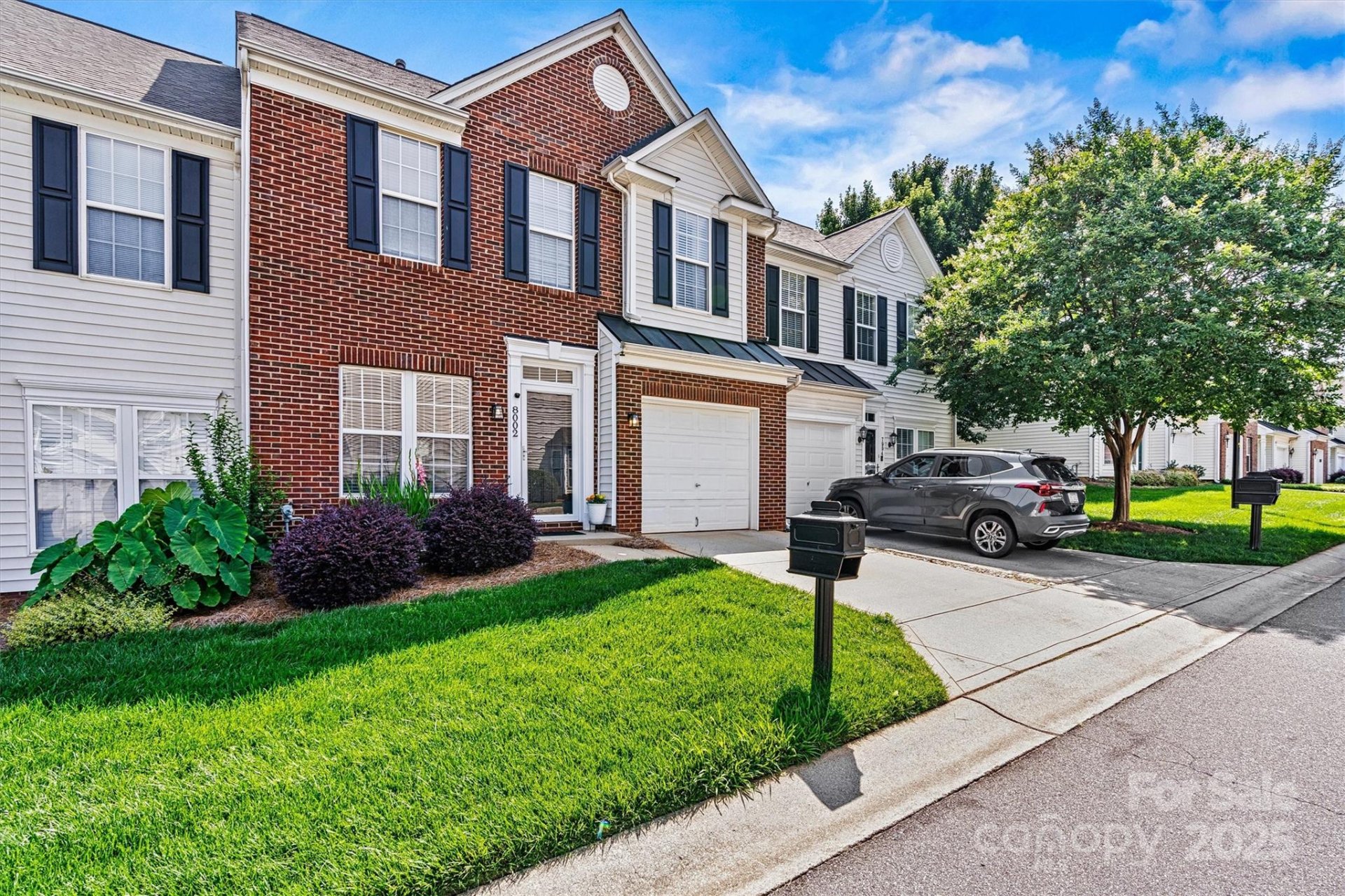 Property image 1 at 8002 Mariners Pointe Circle, Denver, NC 28037