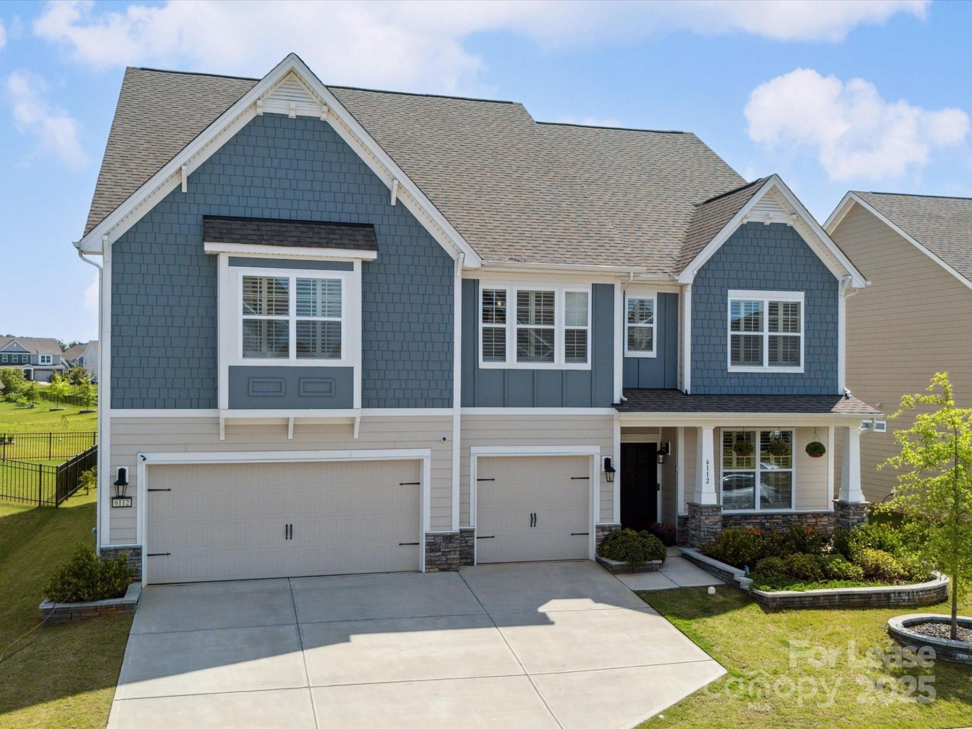 6112 Willow Pin Lane