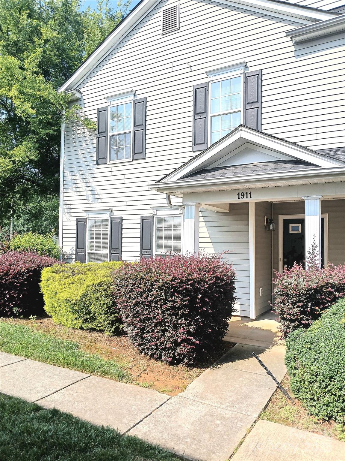 Property image 2 at 1911 Flushing Court, Charlotte, NC 28215
