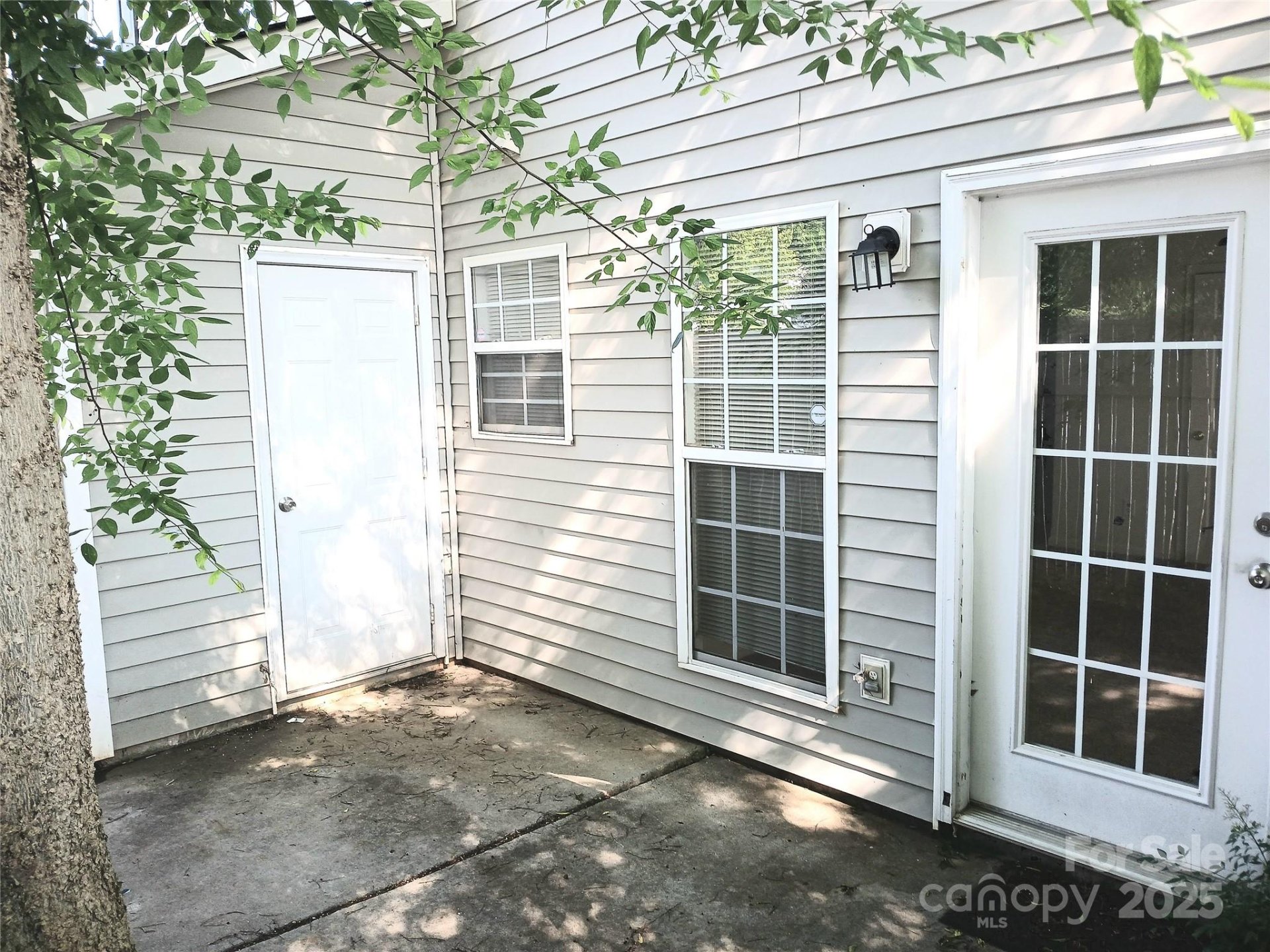 Property image 4 at 1911 Flushing Court, Charlotte, NC 28215