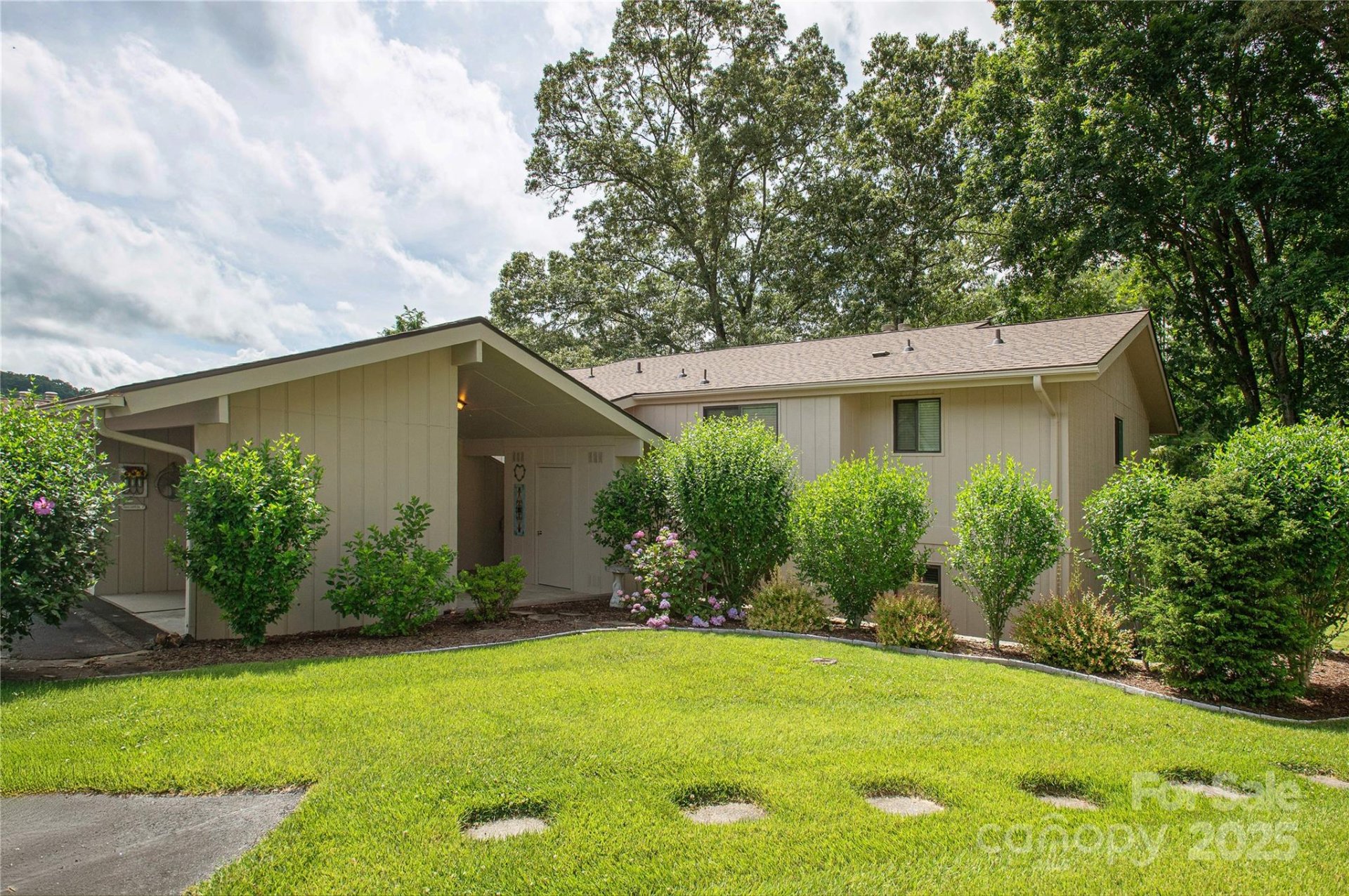 164 Glen Cannon Point