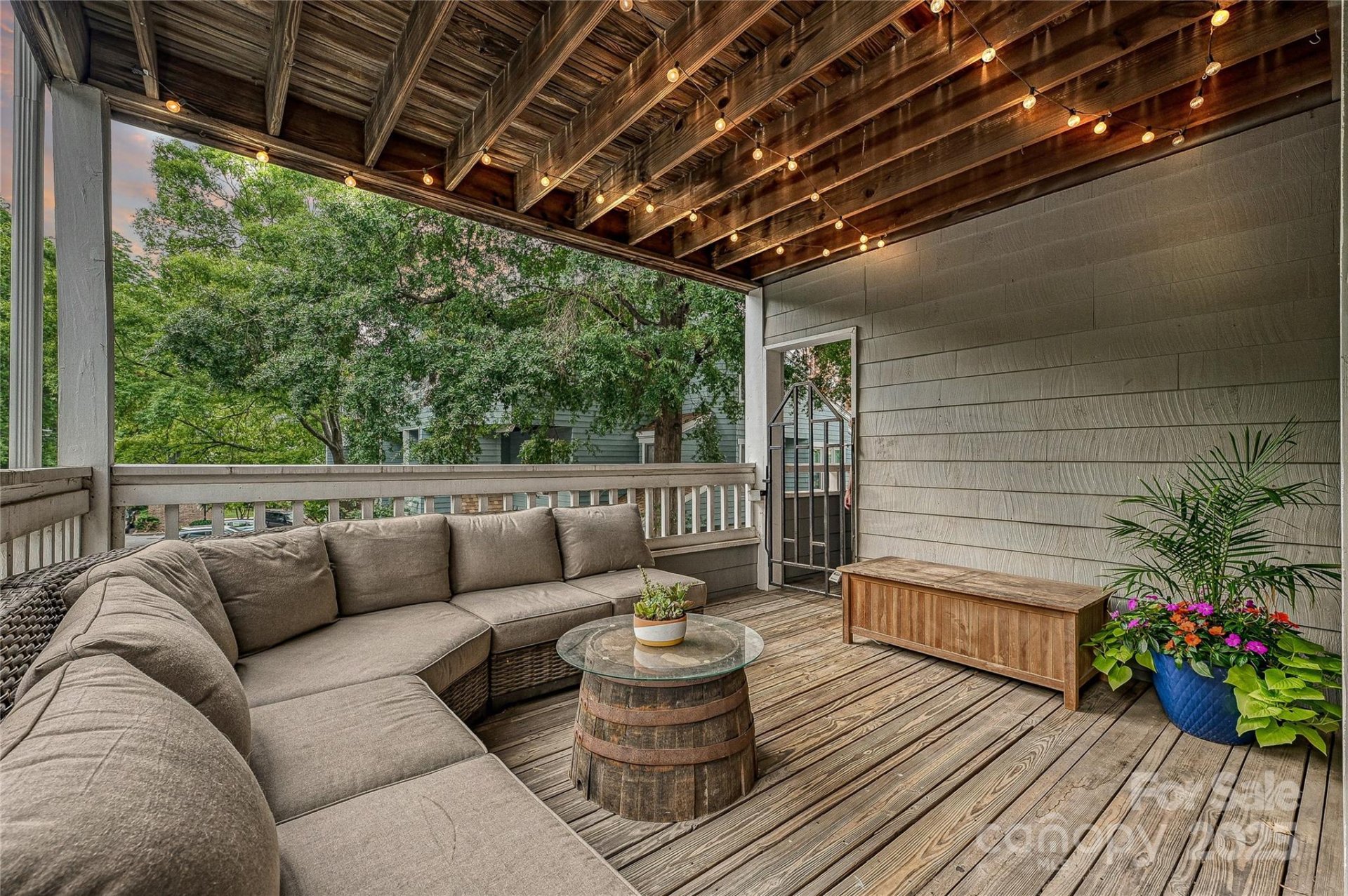 Property at 433 68 W 8th Street, Charlotte, NC 28202