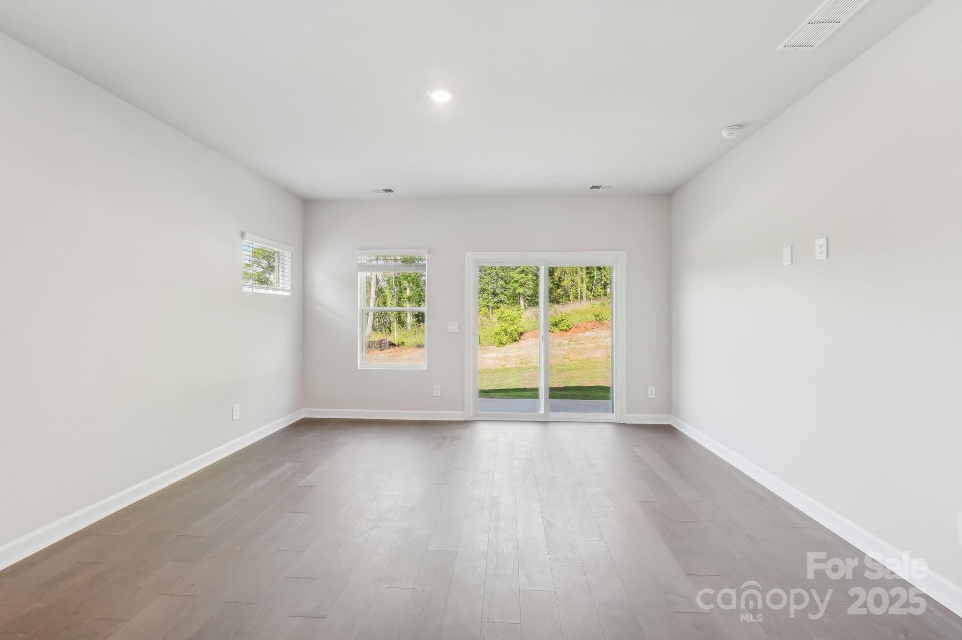 Property image 4 at 141 Satchel Court, Mooresville, NC 28115