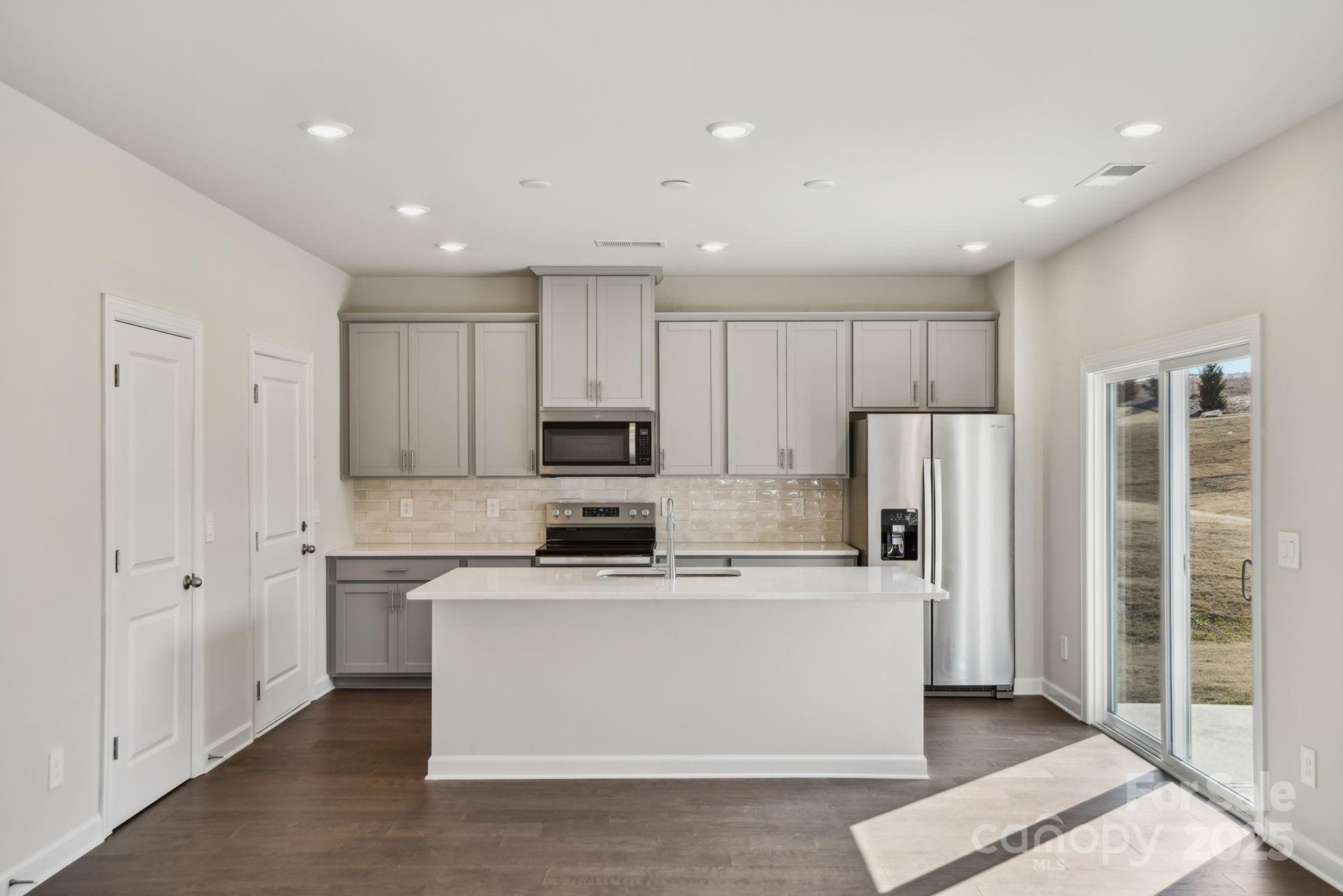 Property image 3 at 908 Smithcliffs Trail, York, SC 29745