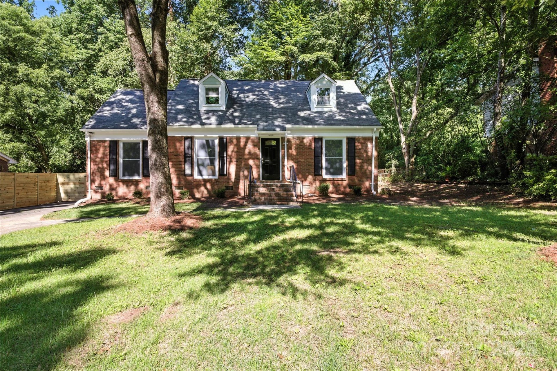 Property image 1 at 6127 Eagle Peak Drive, Charlotte, NC 28214