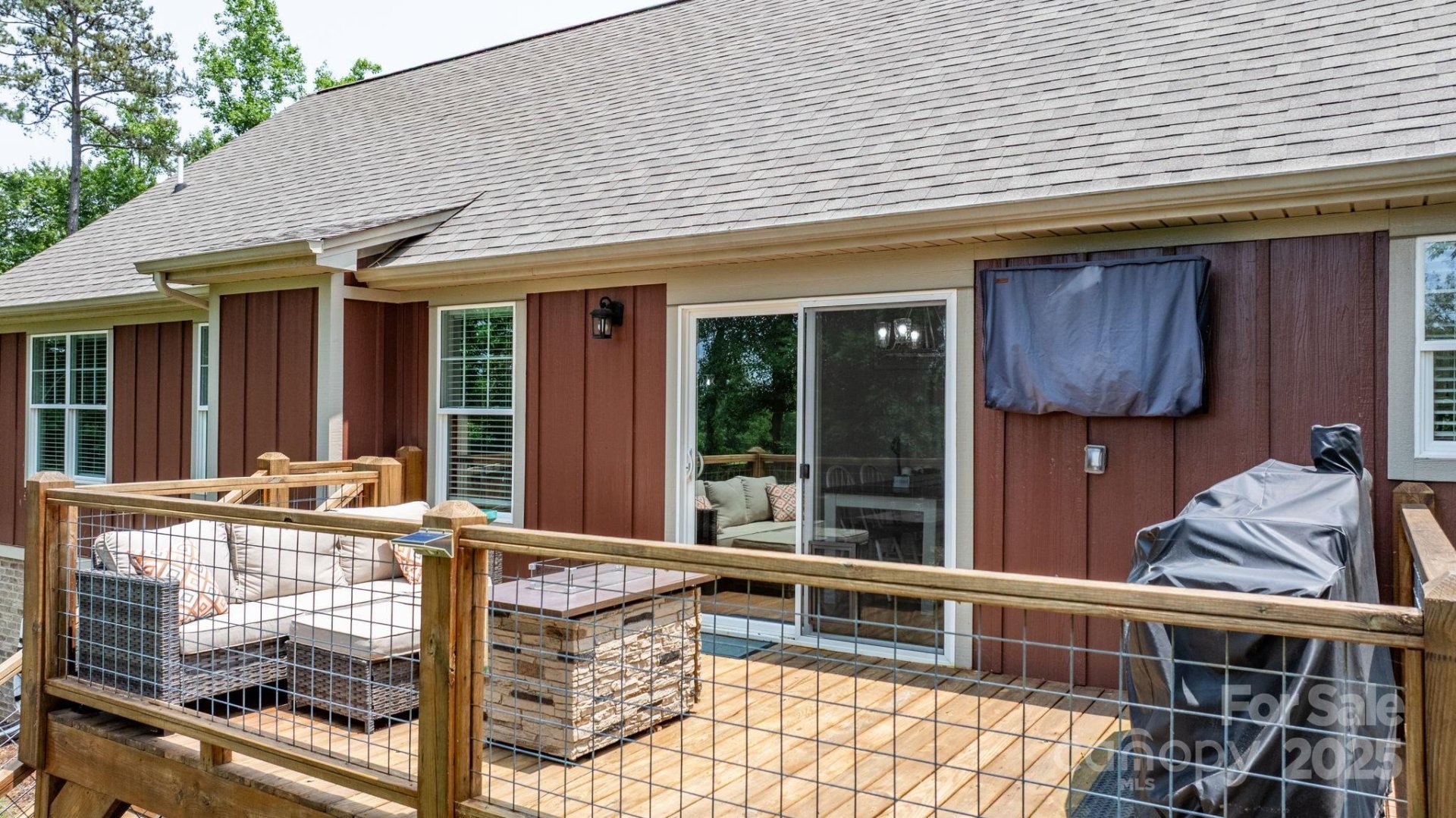 Property image 3 at 140 Maplewood Court, Hudson, NC 28638