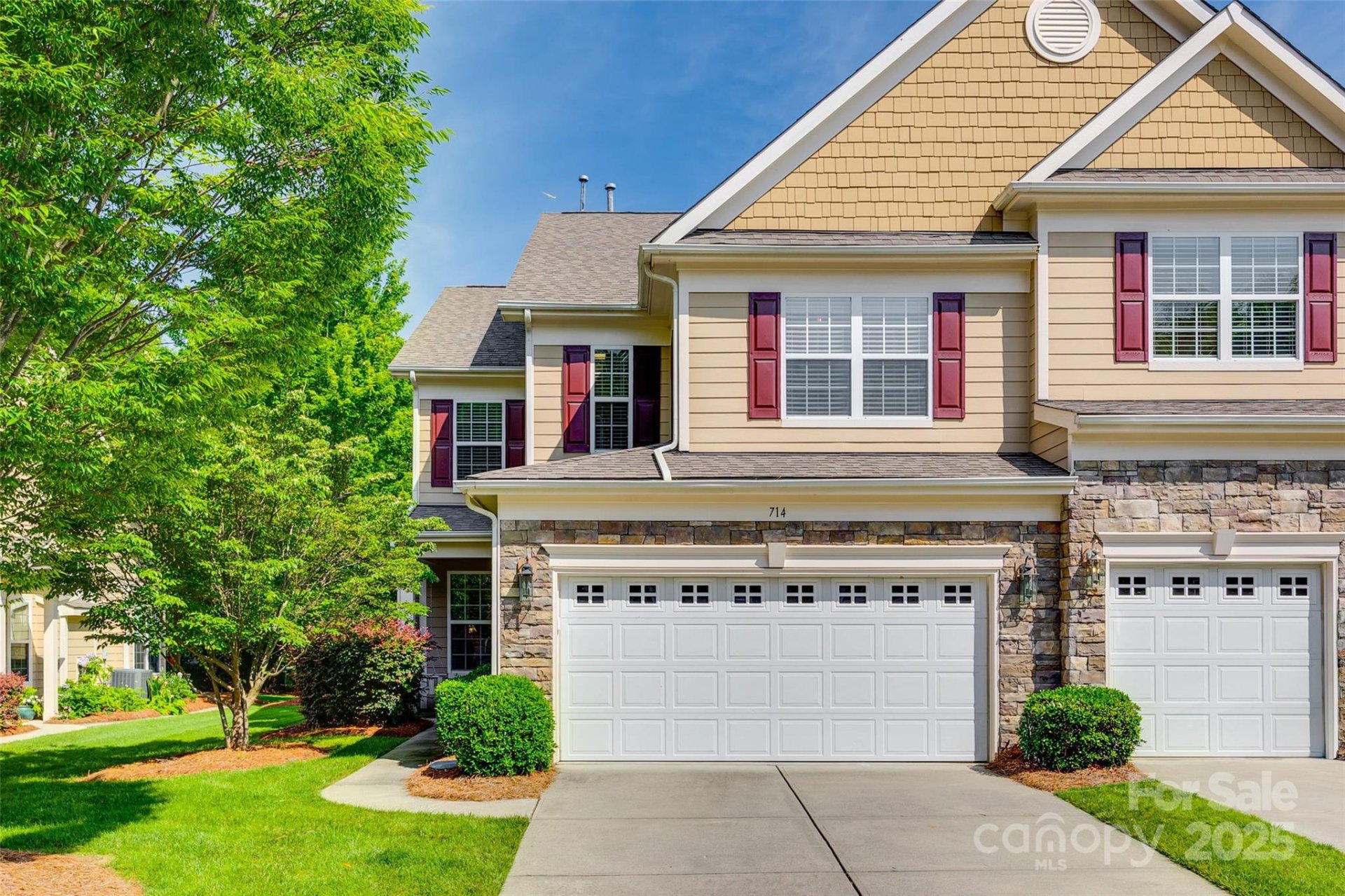 Lake Shore On Lake Wylie, Tega Cay Community