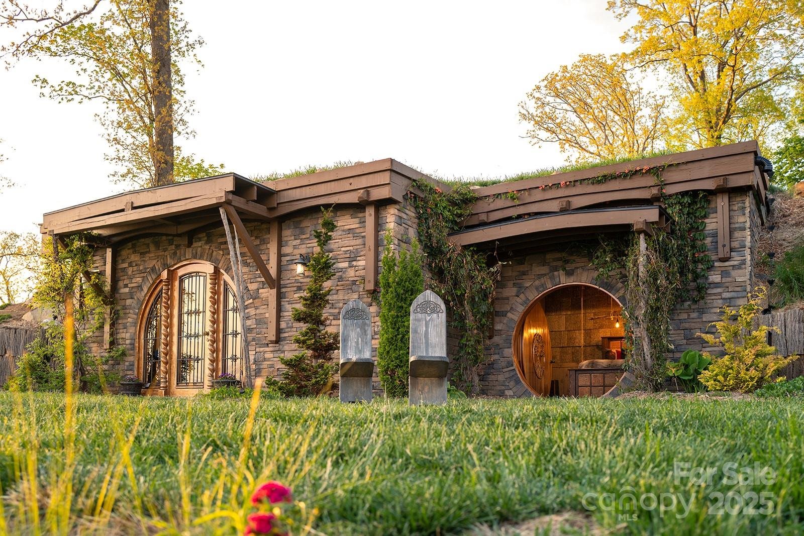 Property image 5 at 75 Treehouse Haven, Asheville, NC 28804