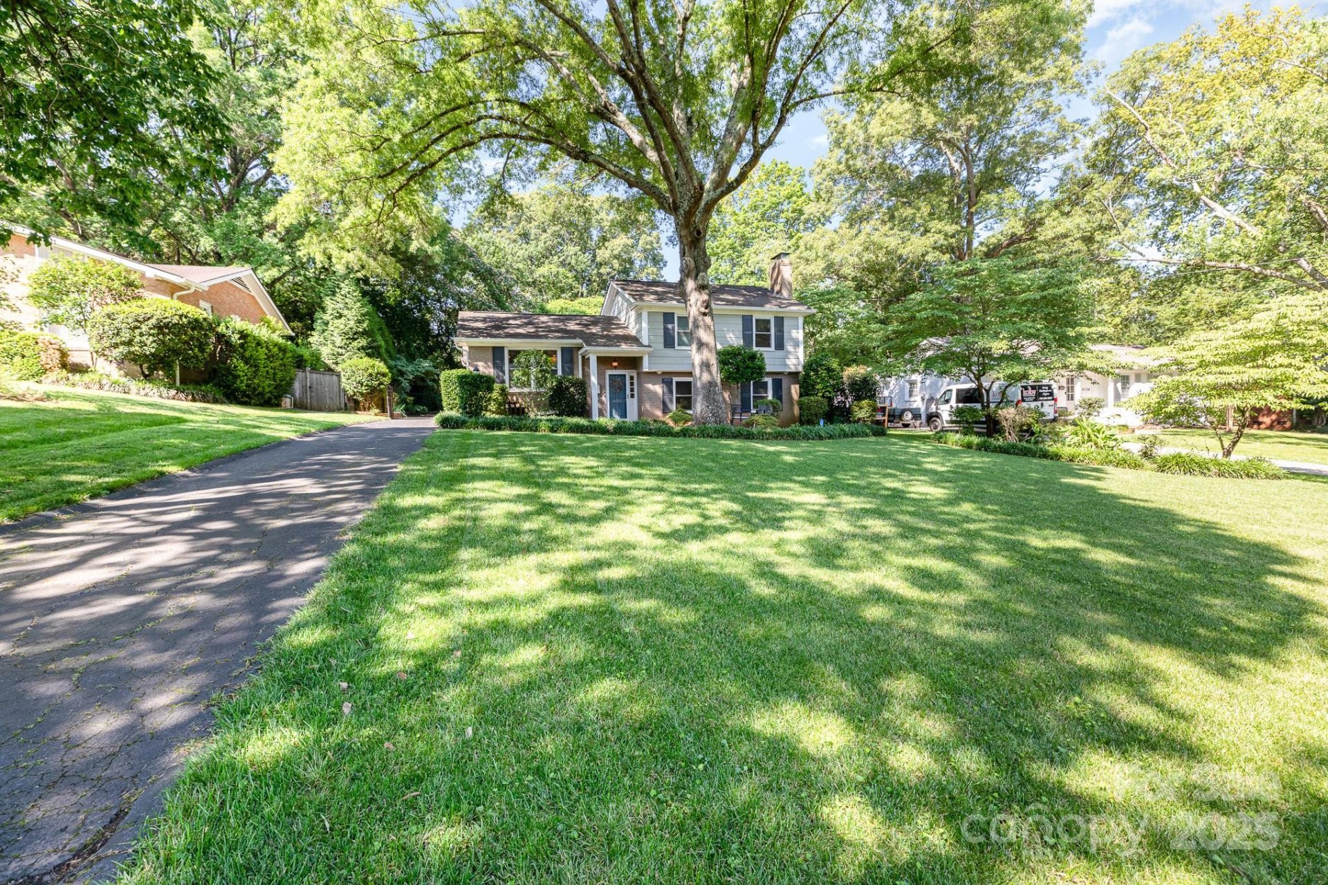 Property image 2 at 4200 Tyndale Avenue, Charlotte, NC 28210