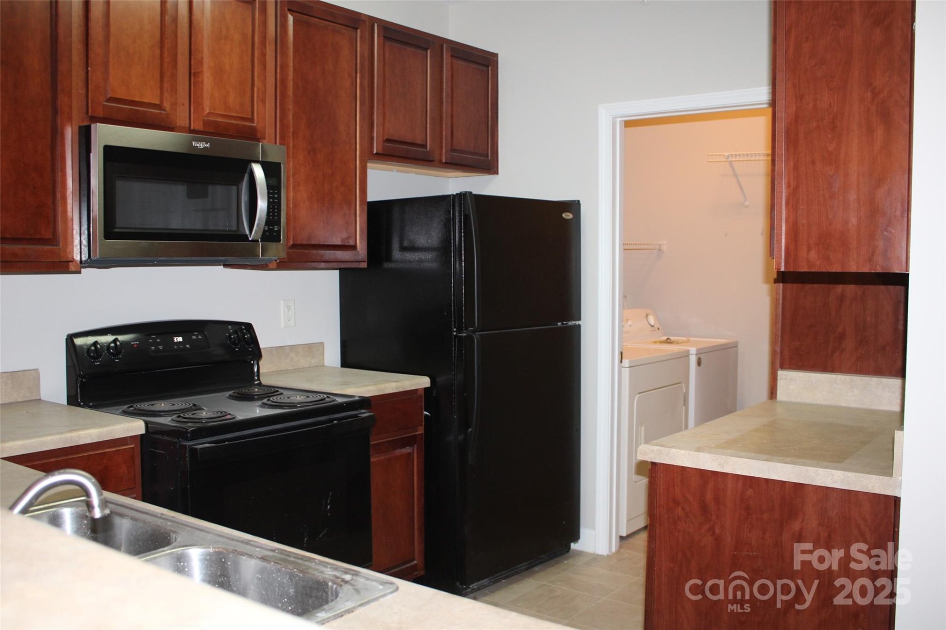 Property image 2 at 9823 Hyde Glen Court, Charlotte, NC 28262